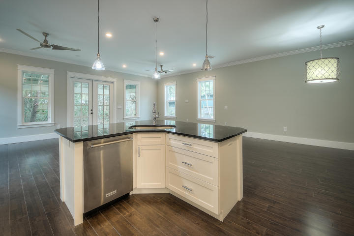 SEAGROVE 5TH ADDN - Residential