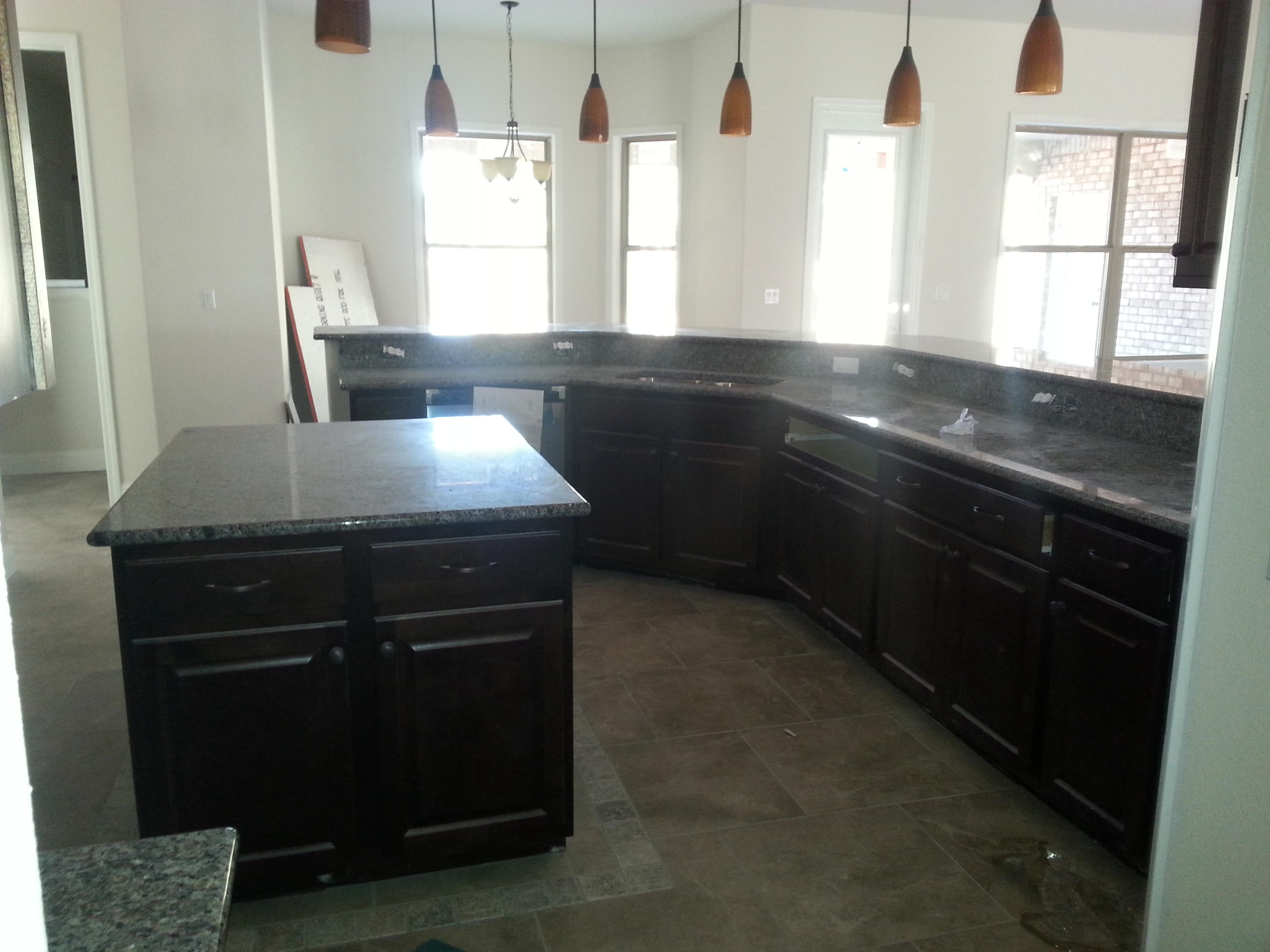 HOLLEY BY THE SEA - Residential