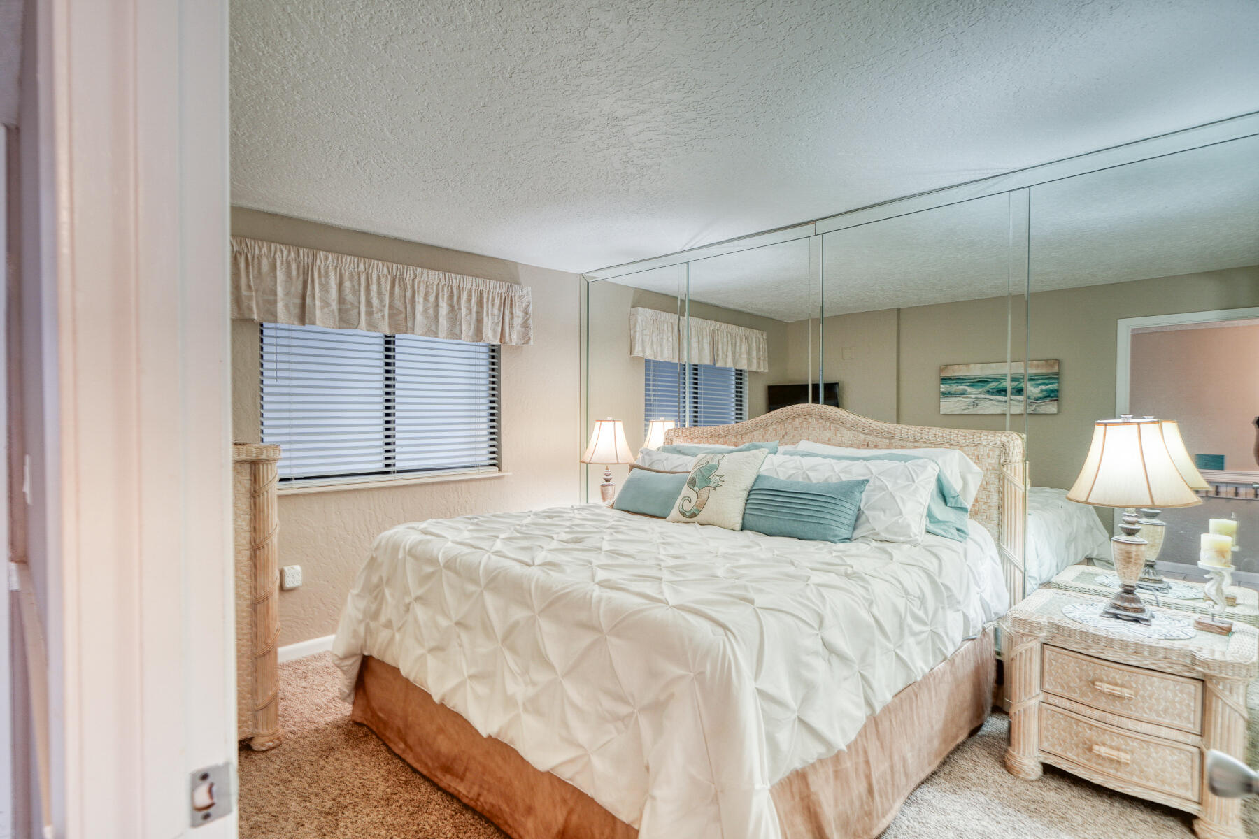 SUNDESTIN INTERNATIONAL CONDO - Residential