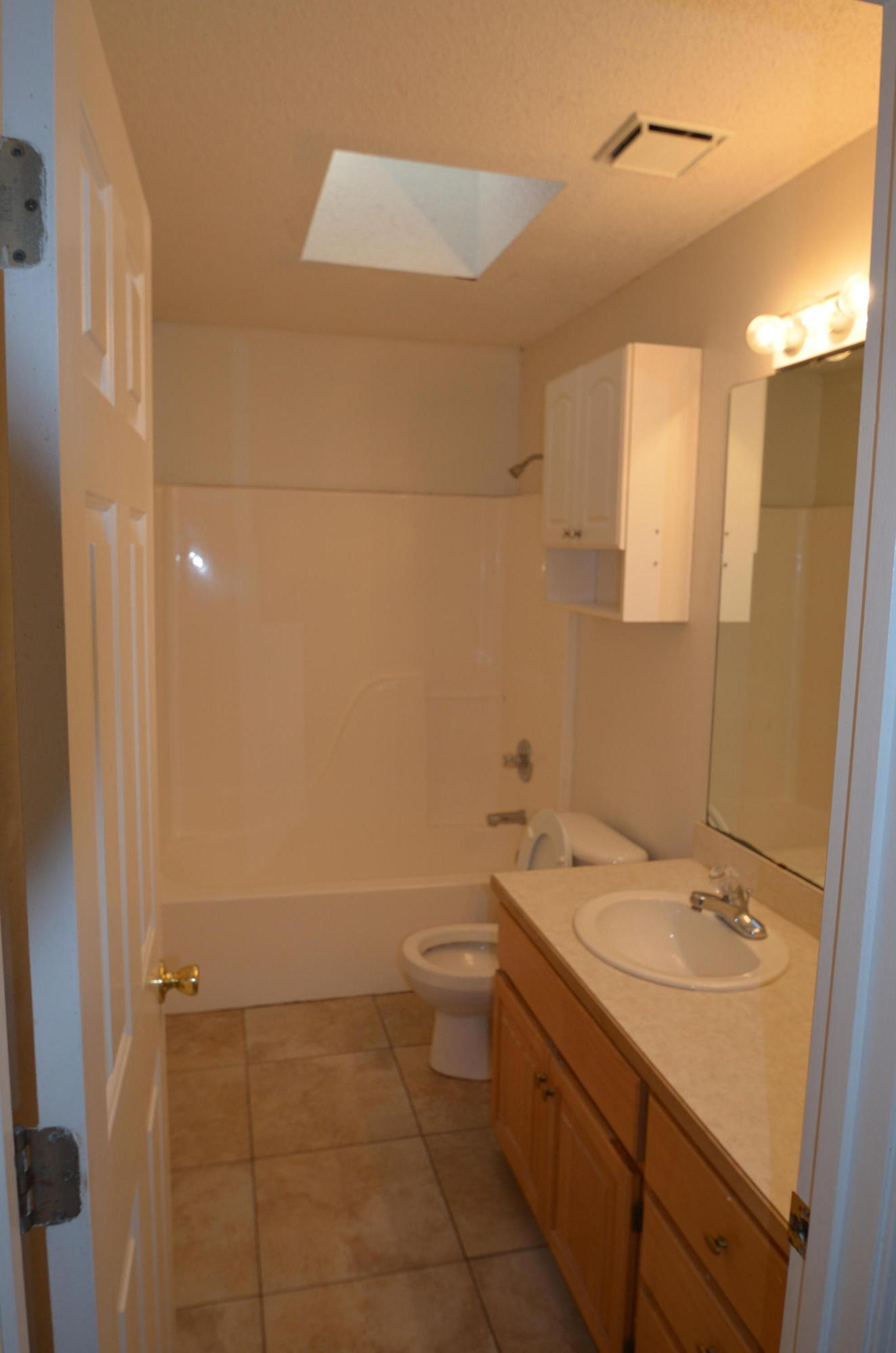 METES & BOUNDS - Residential Lease