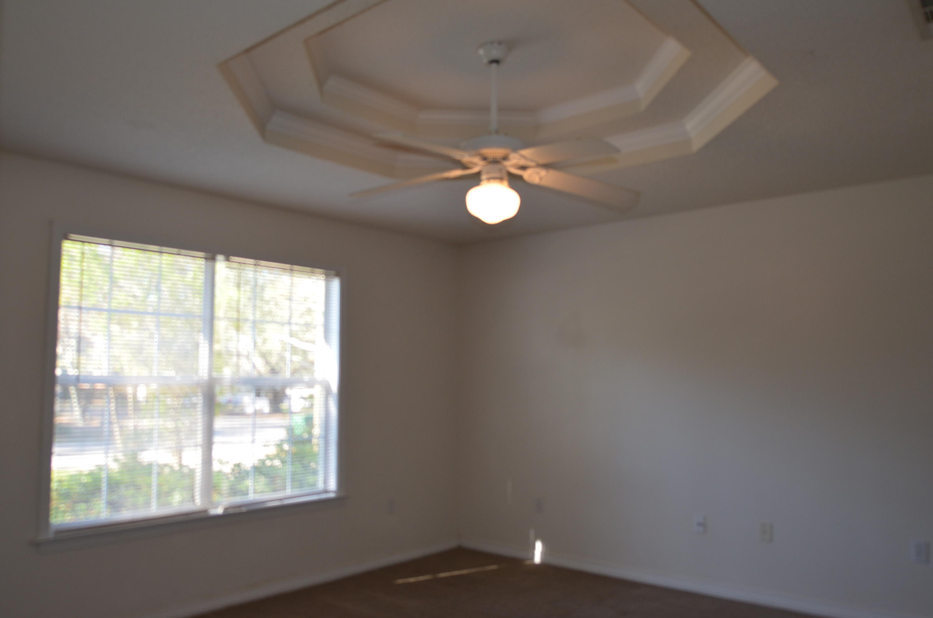 METES & BOUNDS - Residential Lease