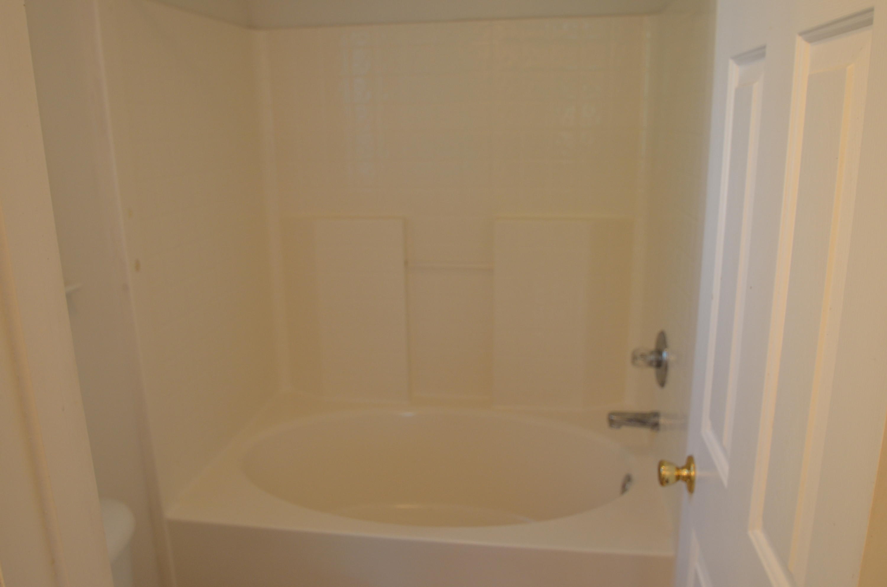 METES & BOUNDS - Residential Lease