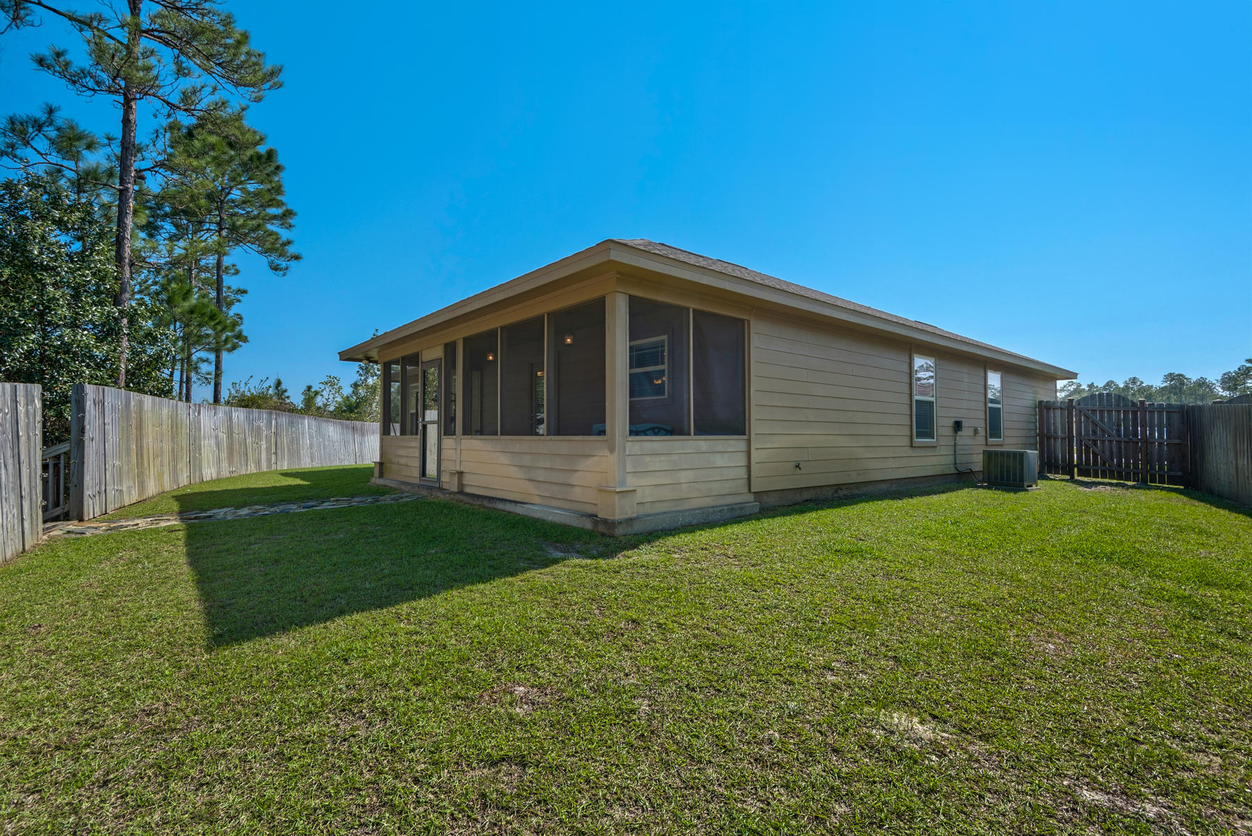 COTTAGES AT EAST RIVER - Residential