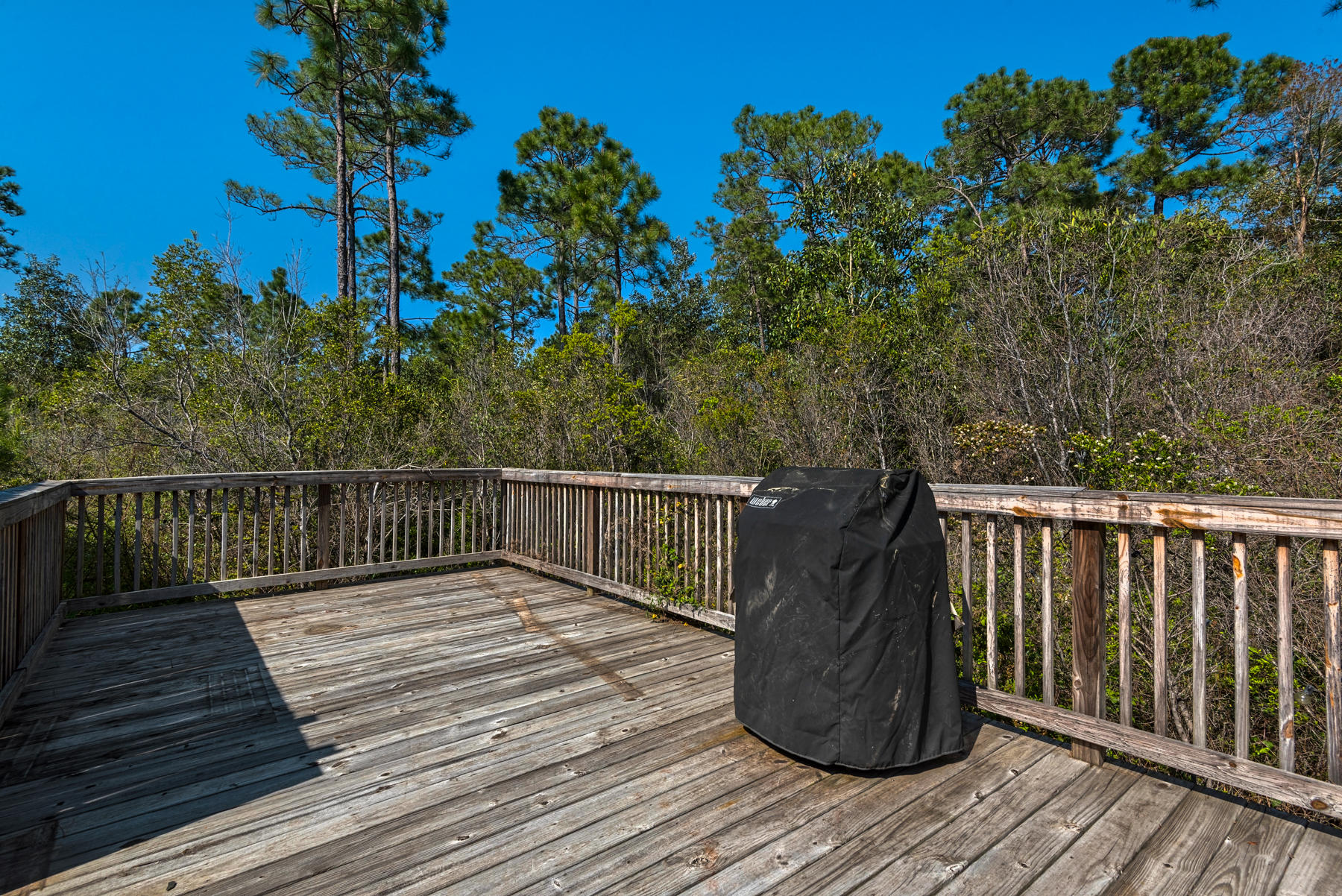 COTTAGES AT EAST RIVER - Residential