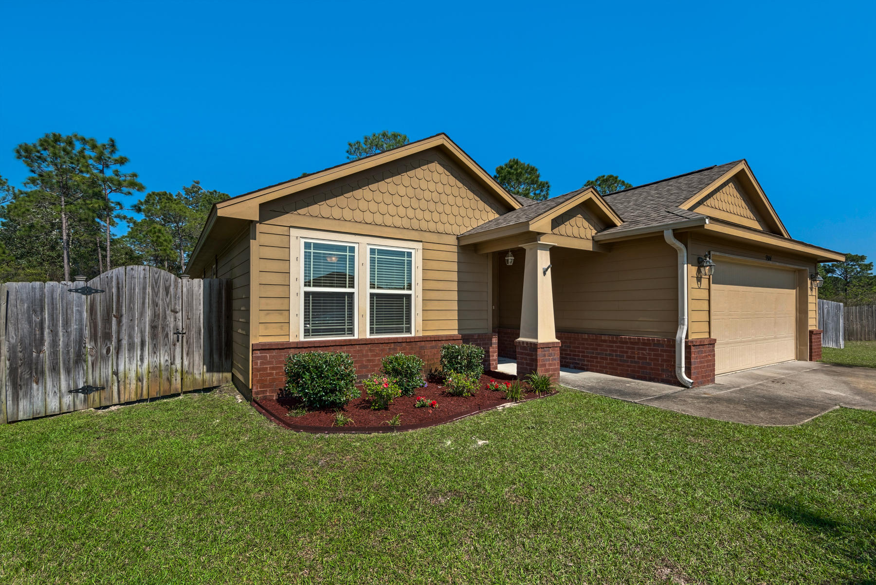 COTTAGES AT EAST RIVER - Residential