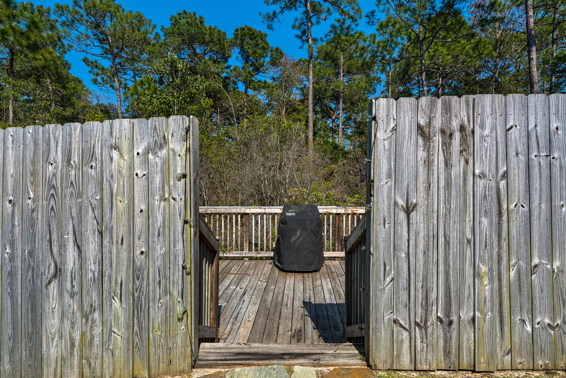 COTTAGES AT EAST RIVER - Residential