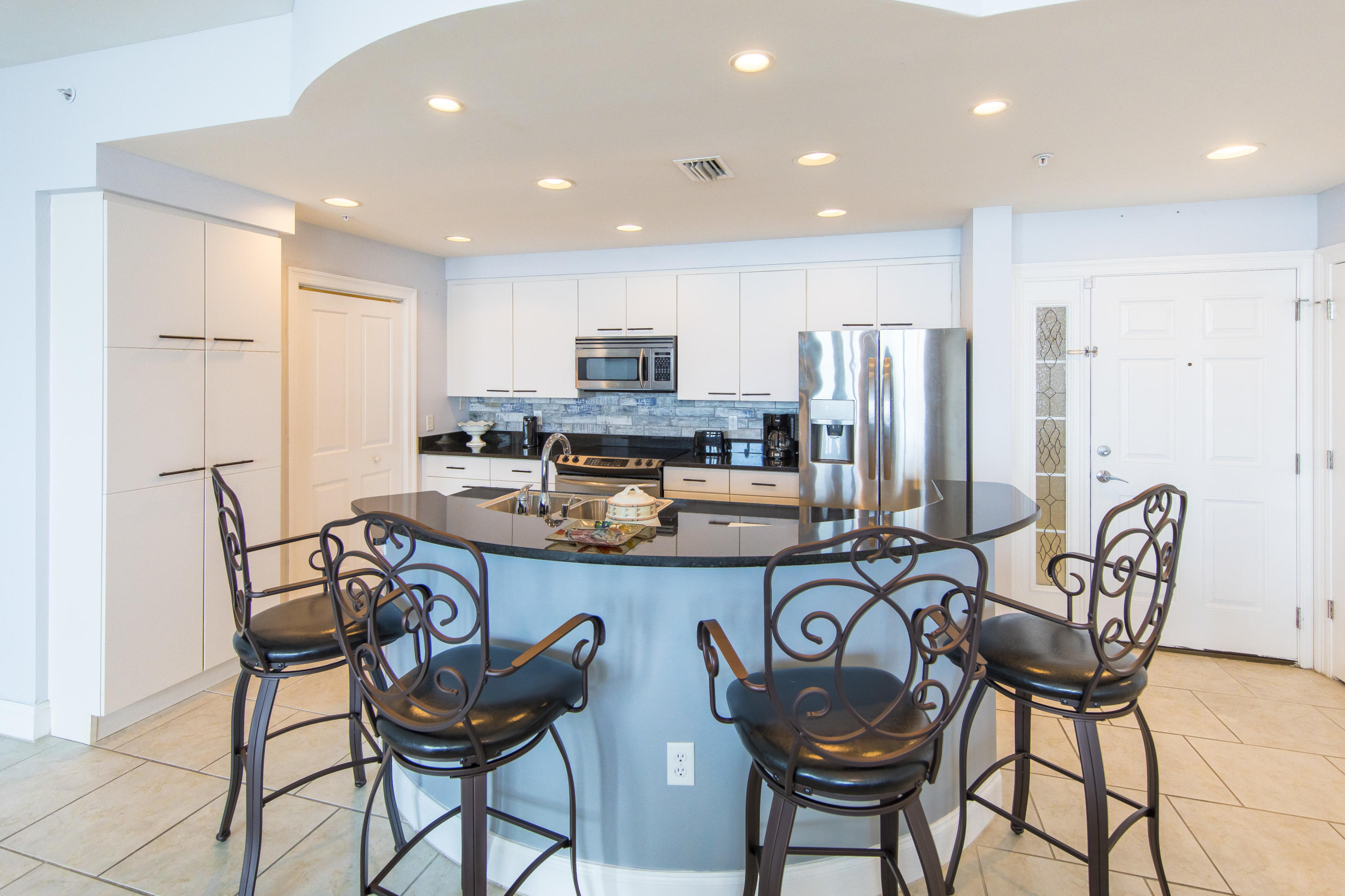 MARINA LANDING - Residential