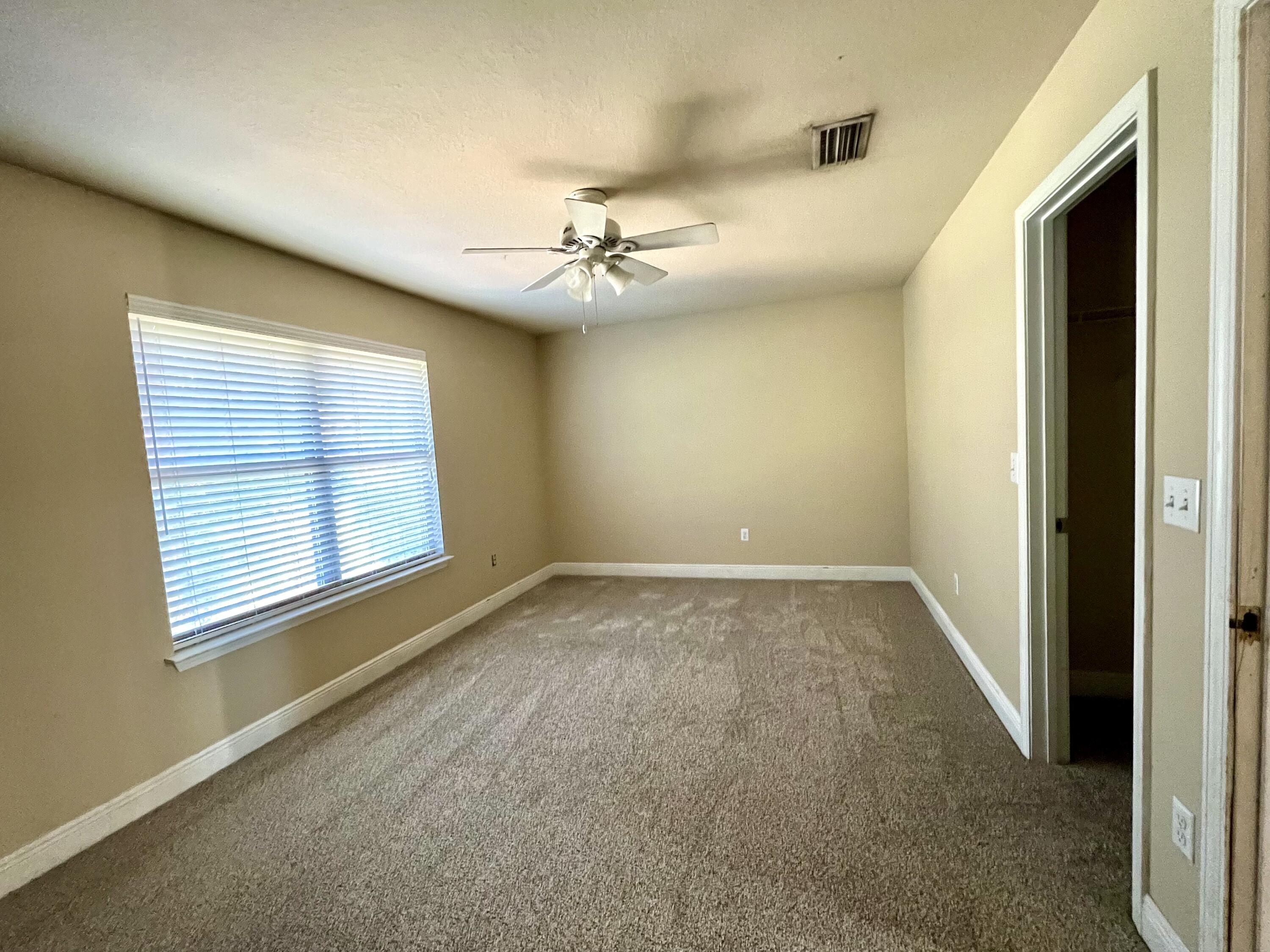 PASSAGES AT HAMMOCK BAY - Residential Lease