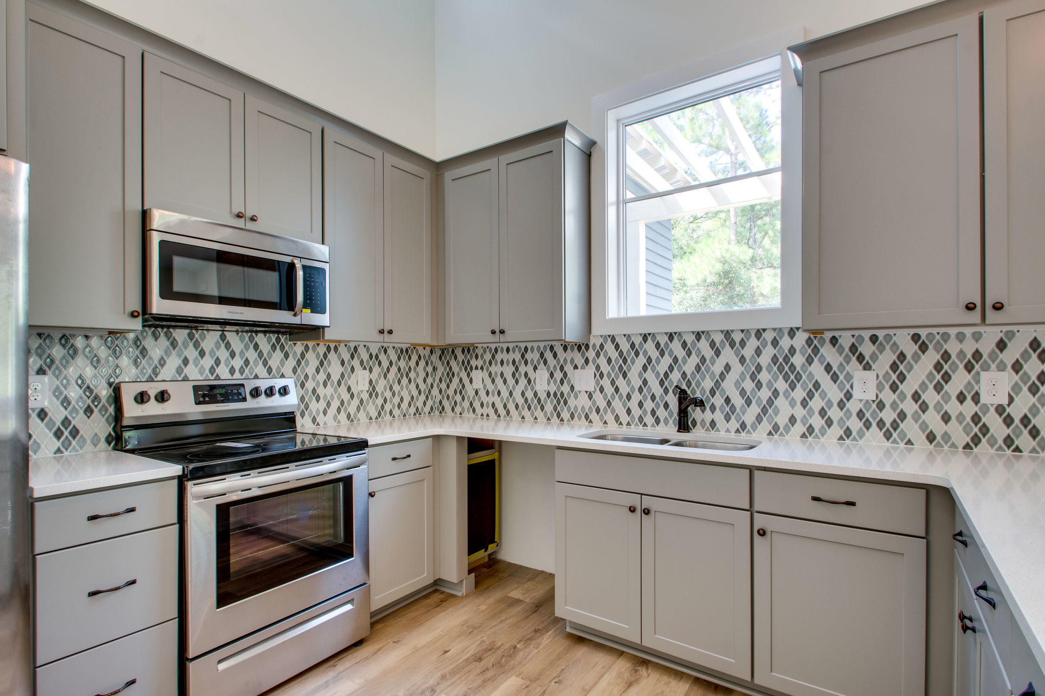 EDEN'S LANDING - Residential