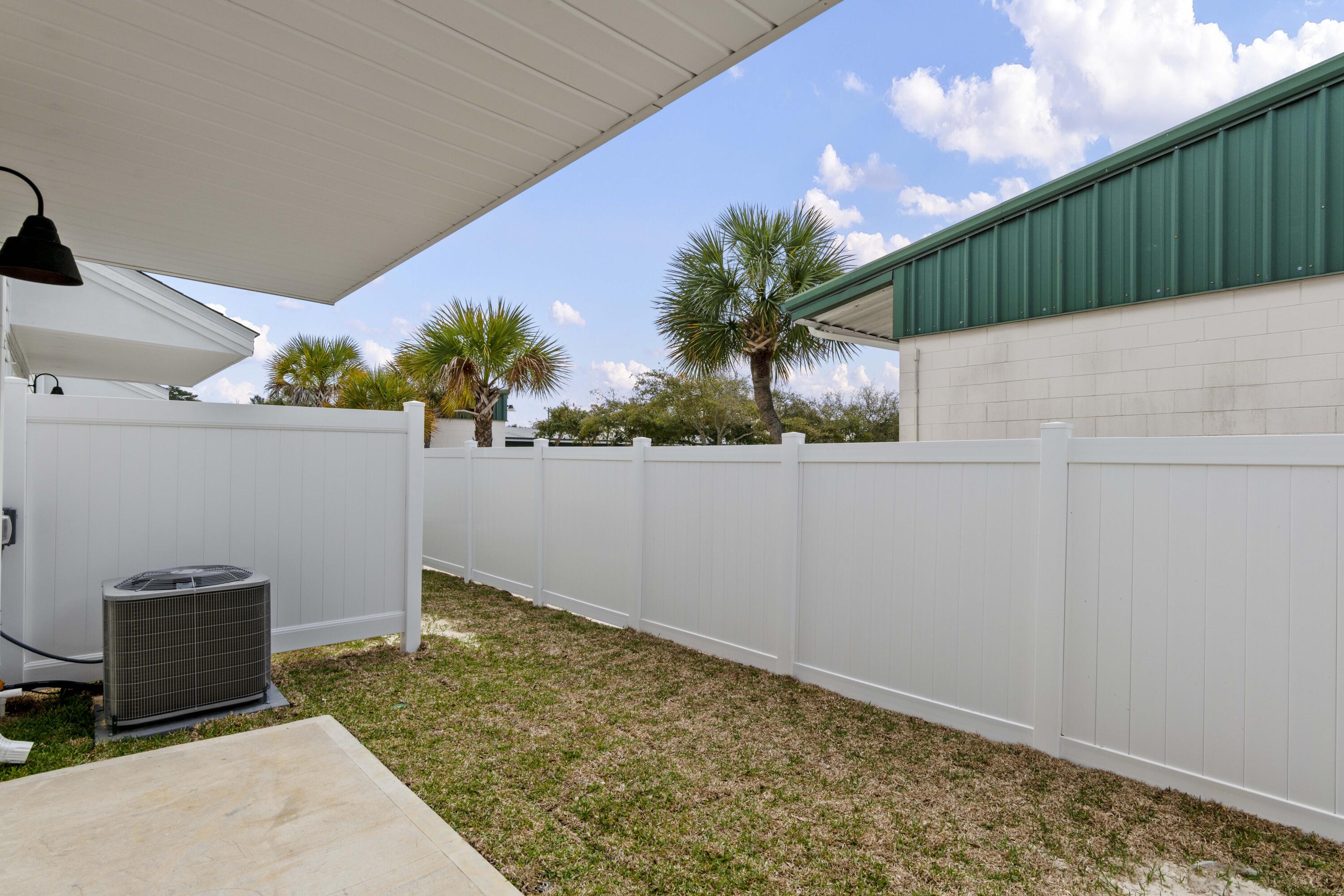 Harbor Place Townhomes - Residential