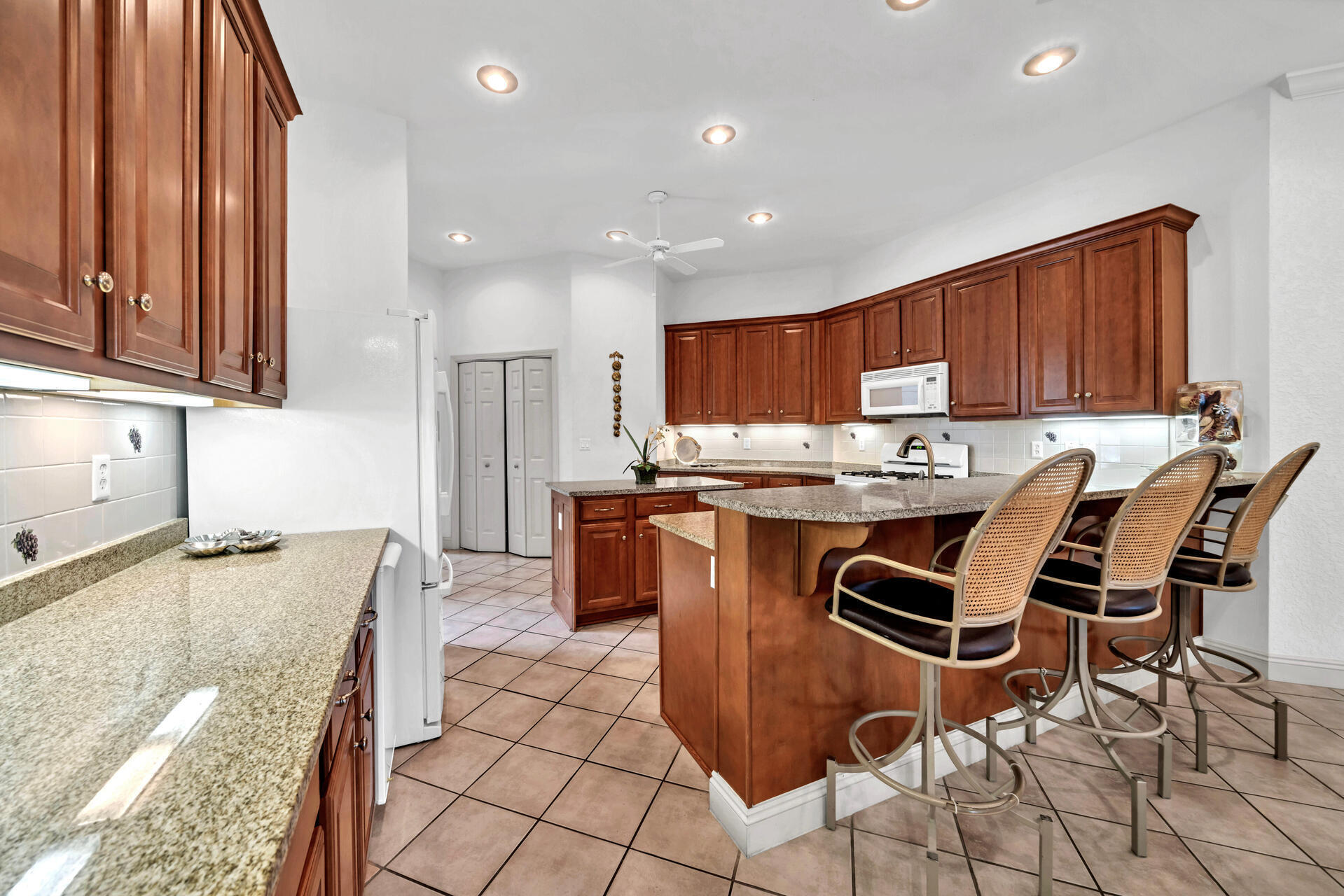 GARNIERS HEIGHTS - Residential