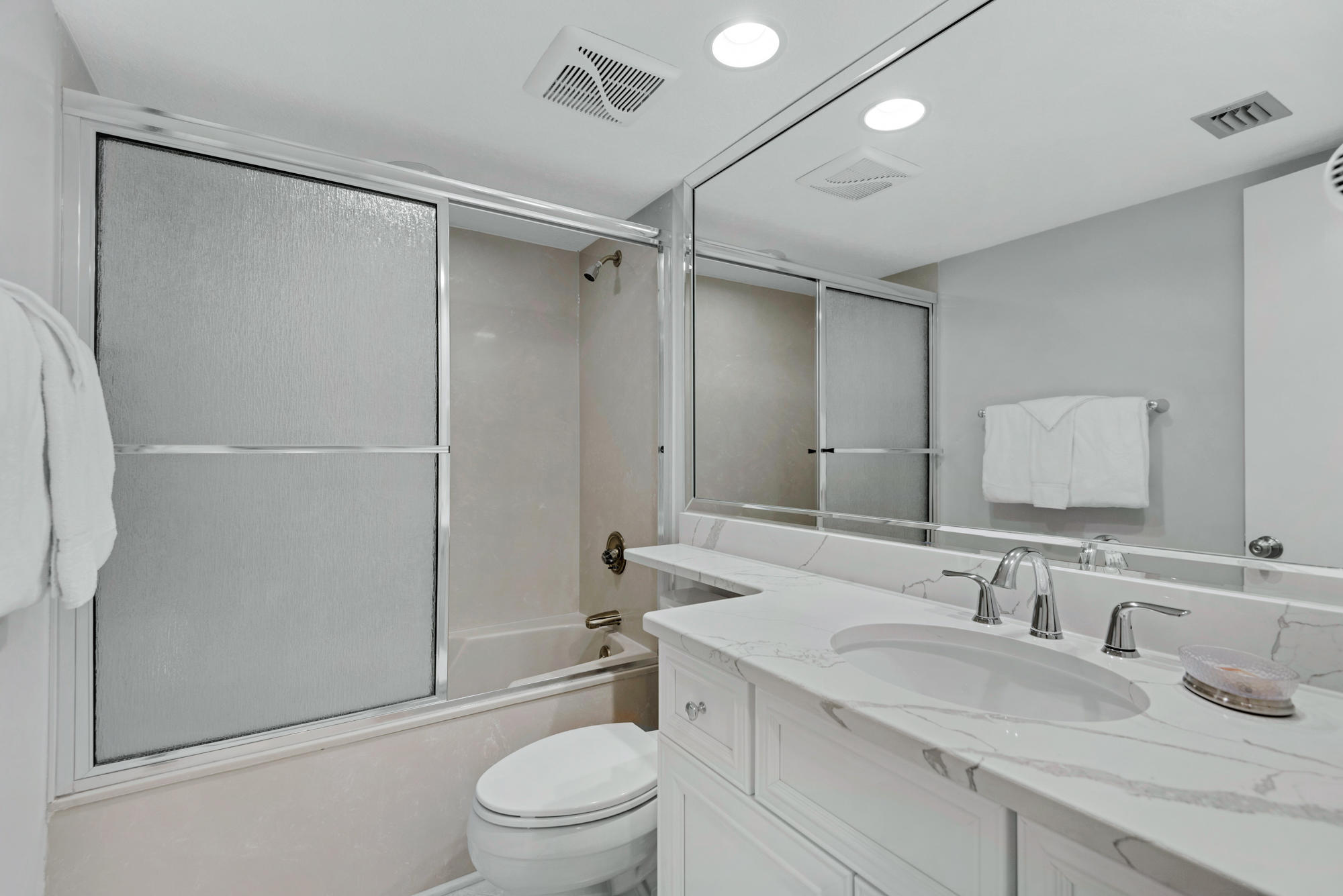 EDGEWATER BEACH CONDO PH 2 - Residential