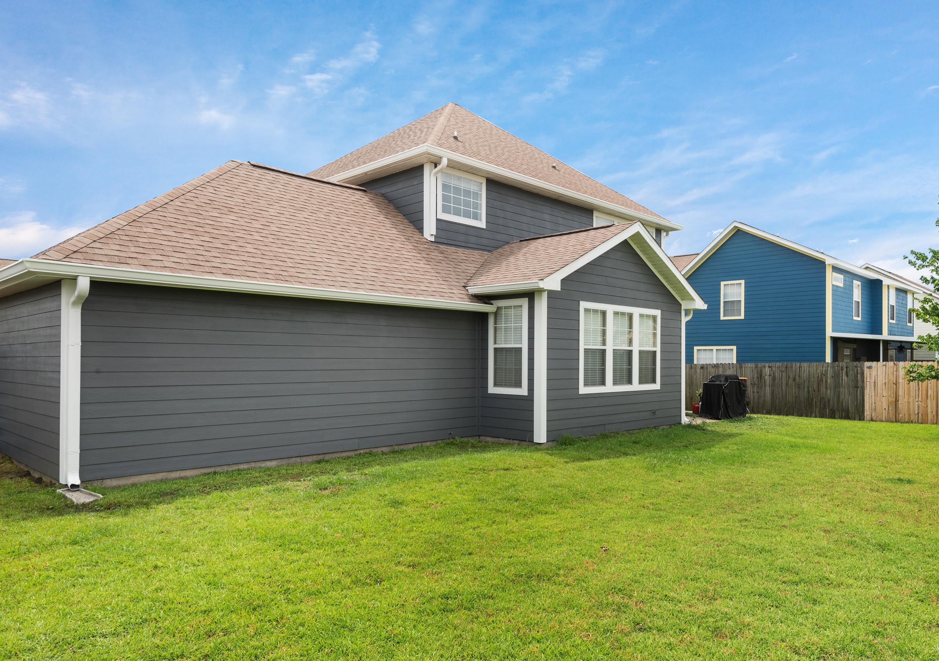 SANDY RIDGE ESTATES - Residential