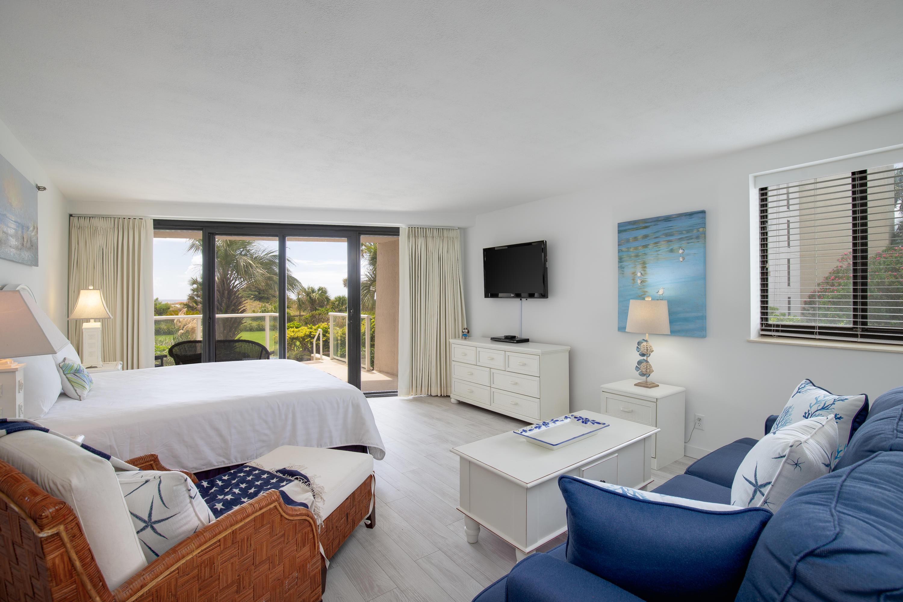 BEACHSIDE 2 CONDO - Residential