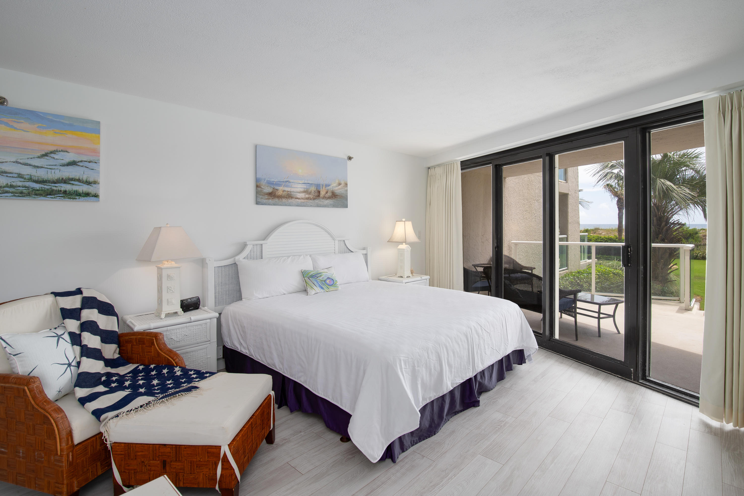 BEACHSIDE 2 CONDO - Residential