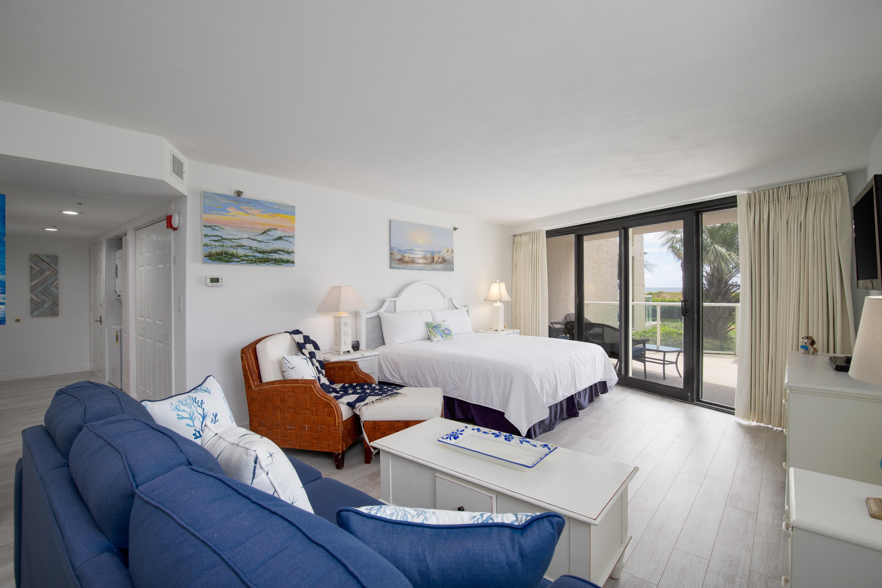 BEACHSIDE 2 CONDO - Residential