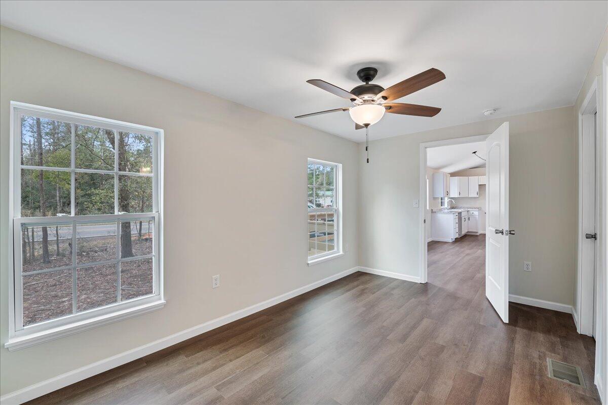 OAKWOOD HILLS UNIT I - Residential