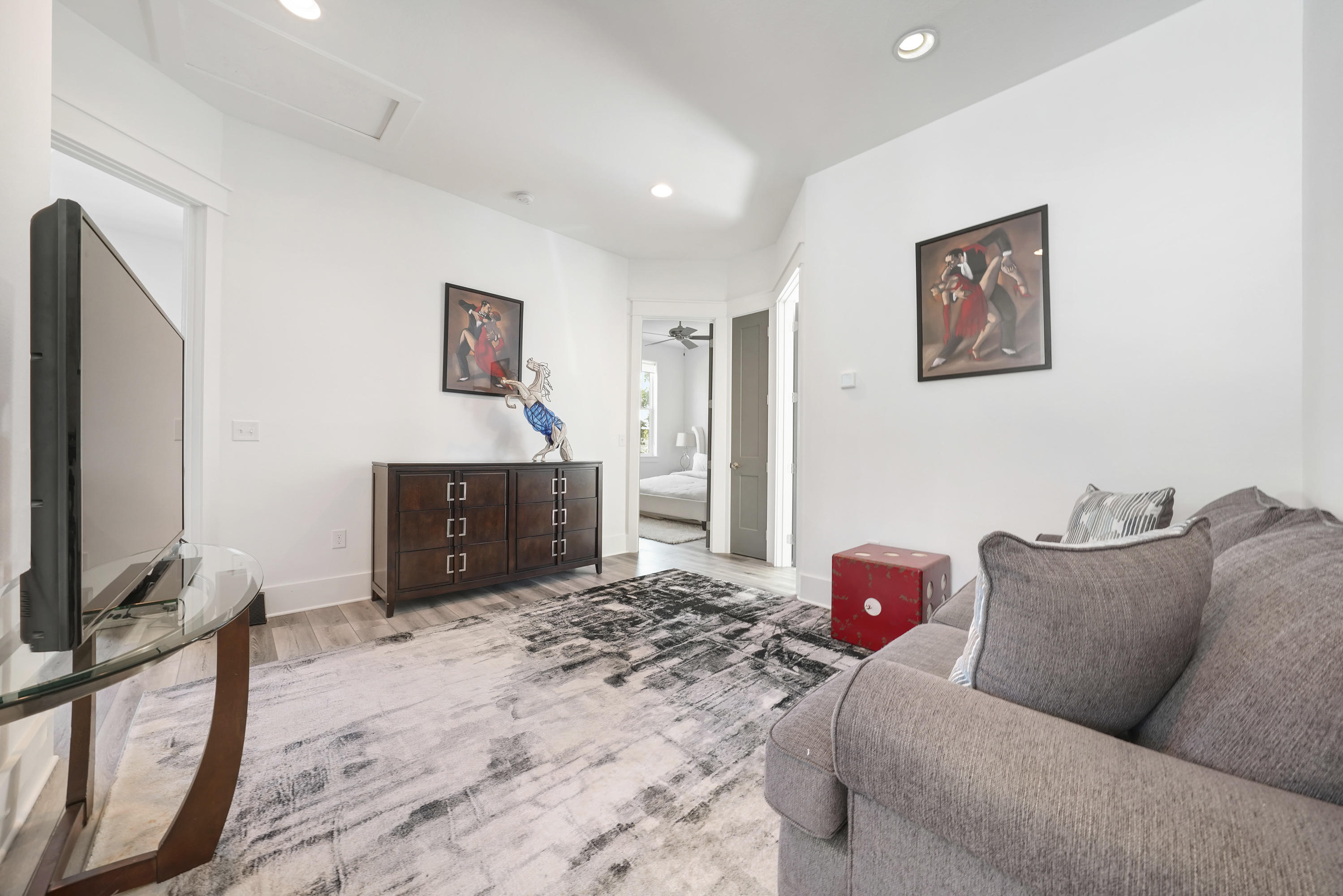 Santa Rosa Retreat - Residential