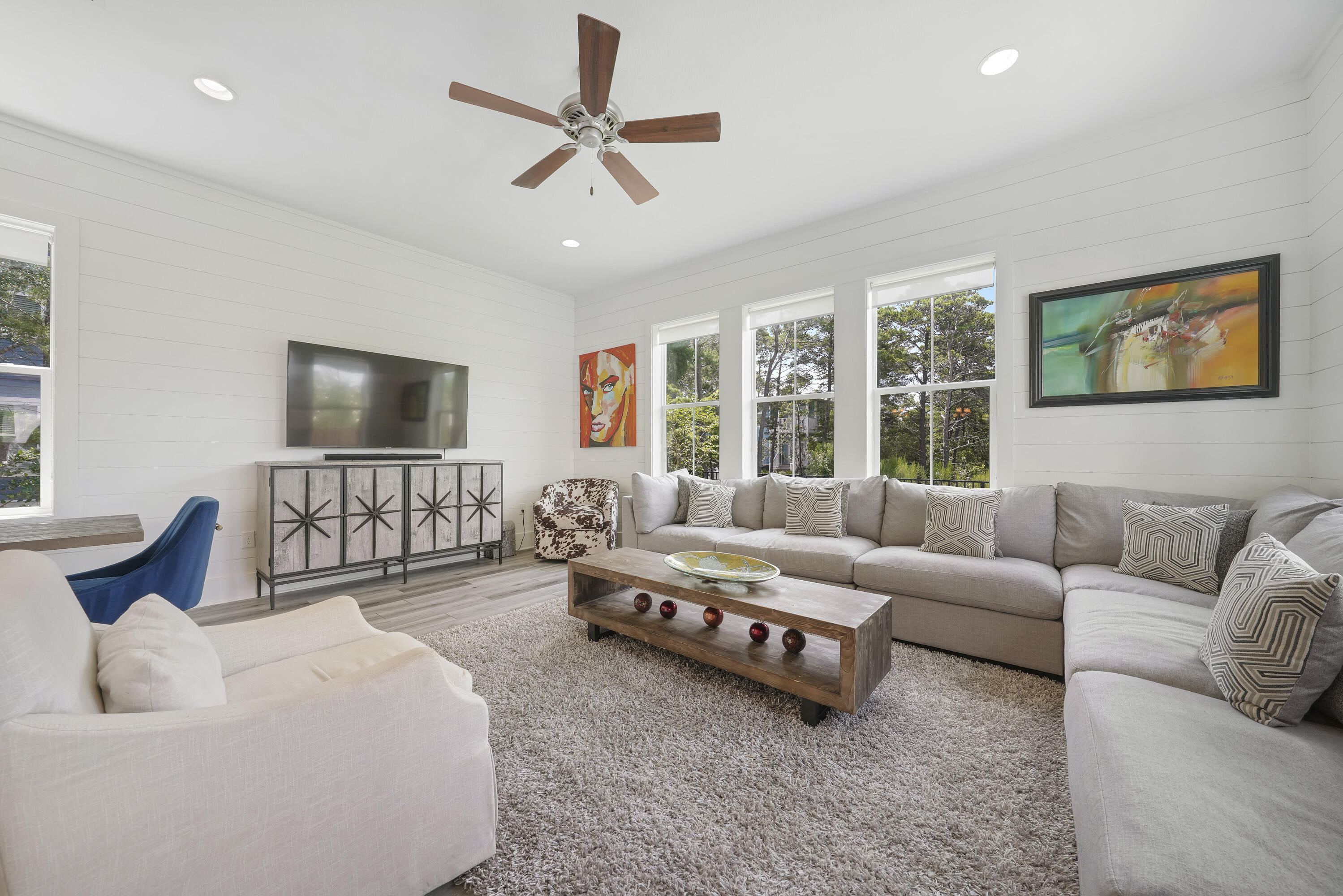 Santa Rosa Retreat - Residential