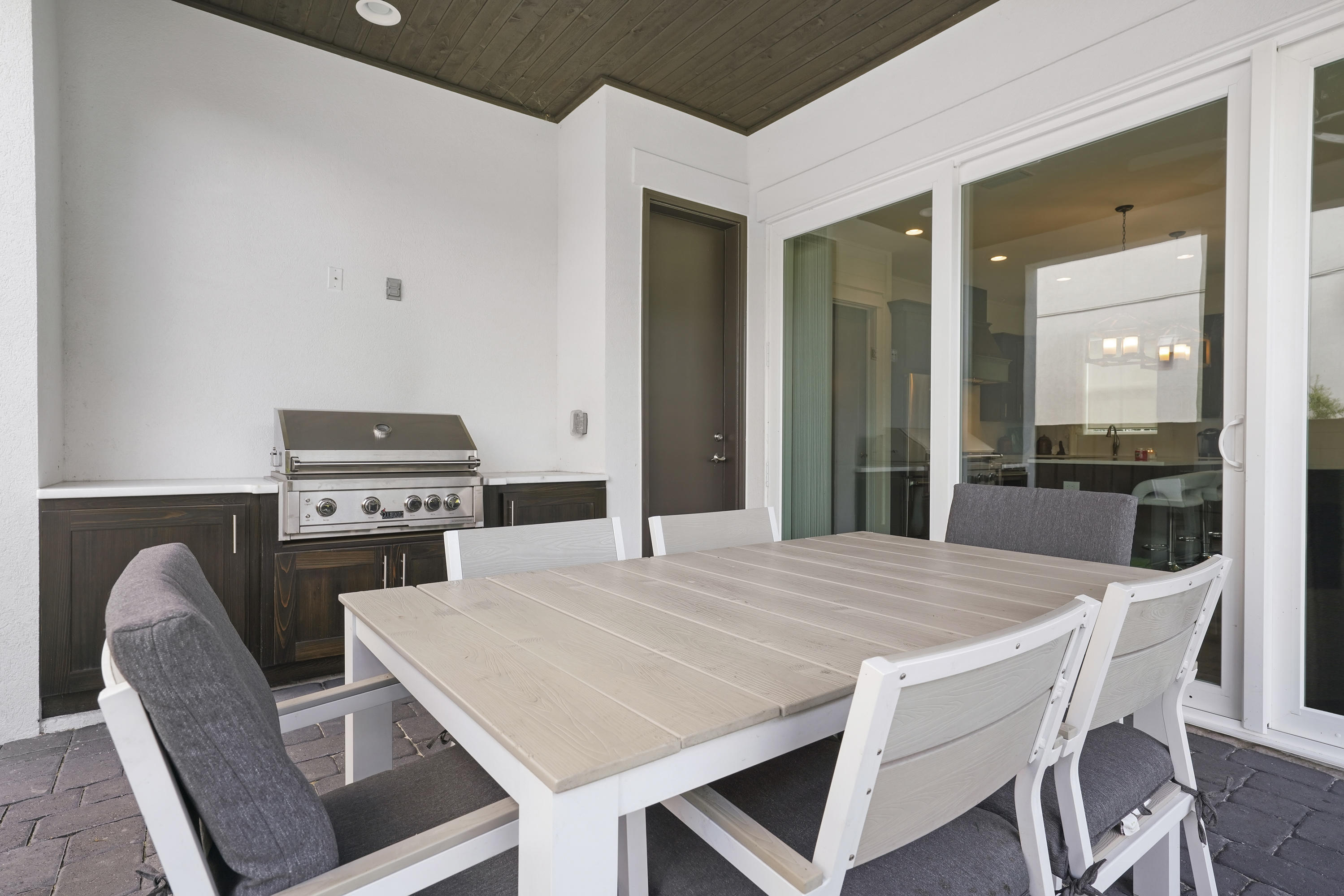 Santa Rosa Retreat - Residential