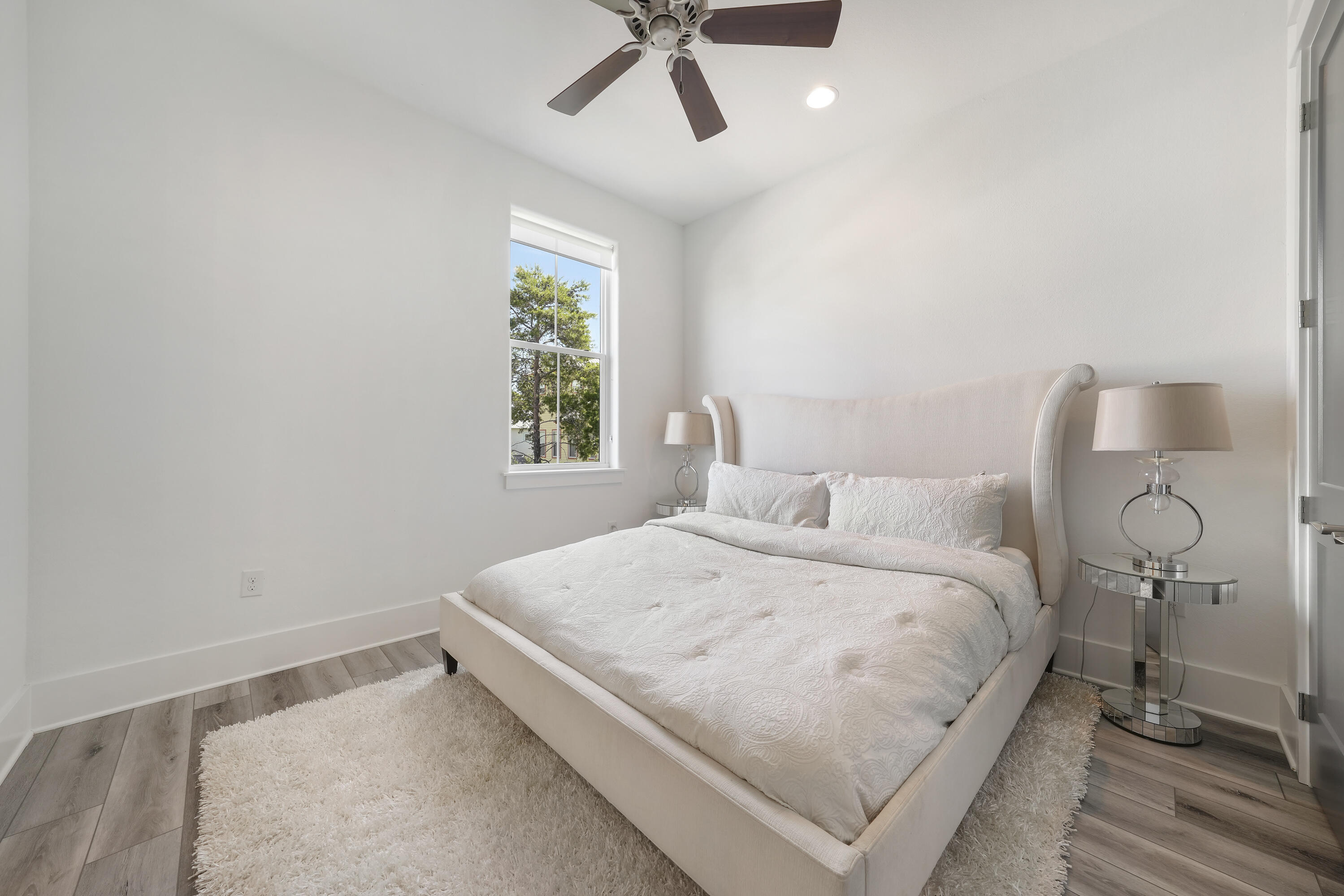 Santa Rosa Retreat - Residential