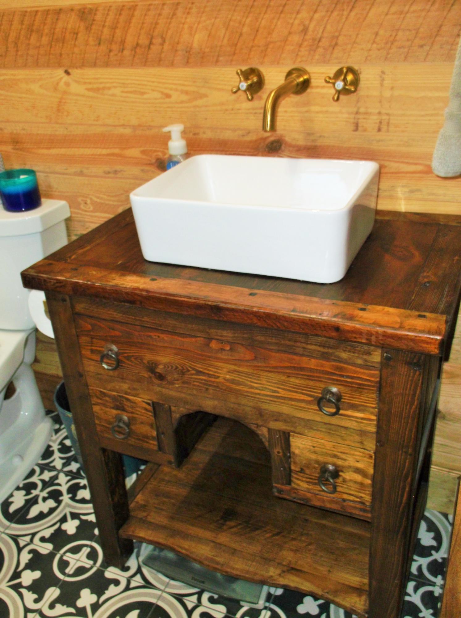 BAYOU POQUITO - Residential