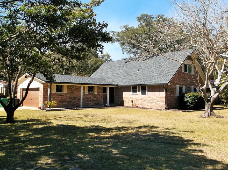 BEAUTIFULLY REMODELED AND UPDATED HOME. NEW LVP FLOORING THROUGHOUT HOME, COMPLETE NEW KITCHEN, WOOD CEILINGS, COMPLETELY REMODELED MASTER SUITE UPSTAIRS WITH CUSTOM CEDAR CLOSET, ONE OF A KIND MASTER BATHROOM W/WALK IN SHOWER, NEW COPPER BATHTUB & HIGH CEILINGS. PEX PLUMBING THROUGHOUT.  NEW COPPER WIRING IN 2018. NEW ROOF IN 2020.  NEW COMPLETE DUCTWORK SYSTEM & HVAC UNIT IN 2019. NEW LOW E WINDOWS IN 2019. NEW IRRIGATION SYSTEM W/ALL NEW SPRINKLERS IN 2019. NEW DRYWALL & SHIPLAP IN HOUSE. RINNAI GAS TANKLESS WATER HEATER 2019. NEW HURRICANE RATED GARAGE DOOR. FOAM INSULATION IN 2019.  WHOLE HOUSE AUDIO SYSTEM. 12X 24 WORKSHOP/SHED 2019.