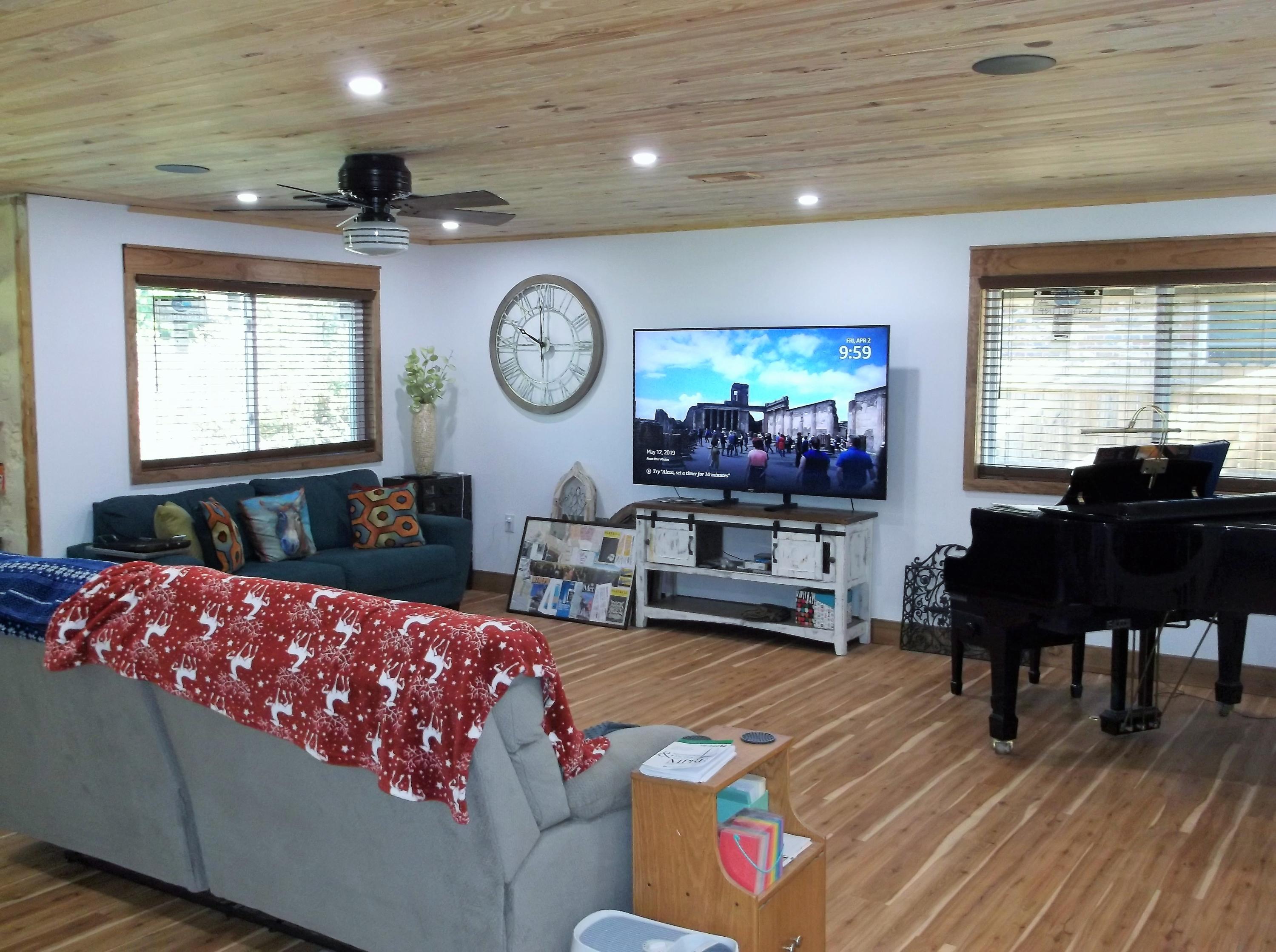 BAYOU POQUITO - Residential