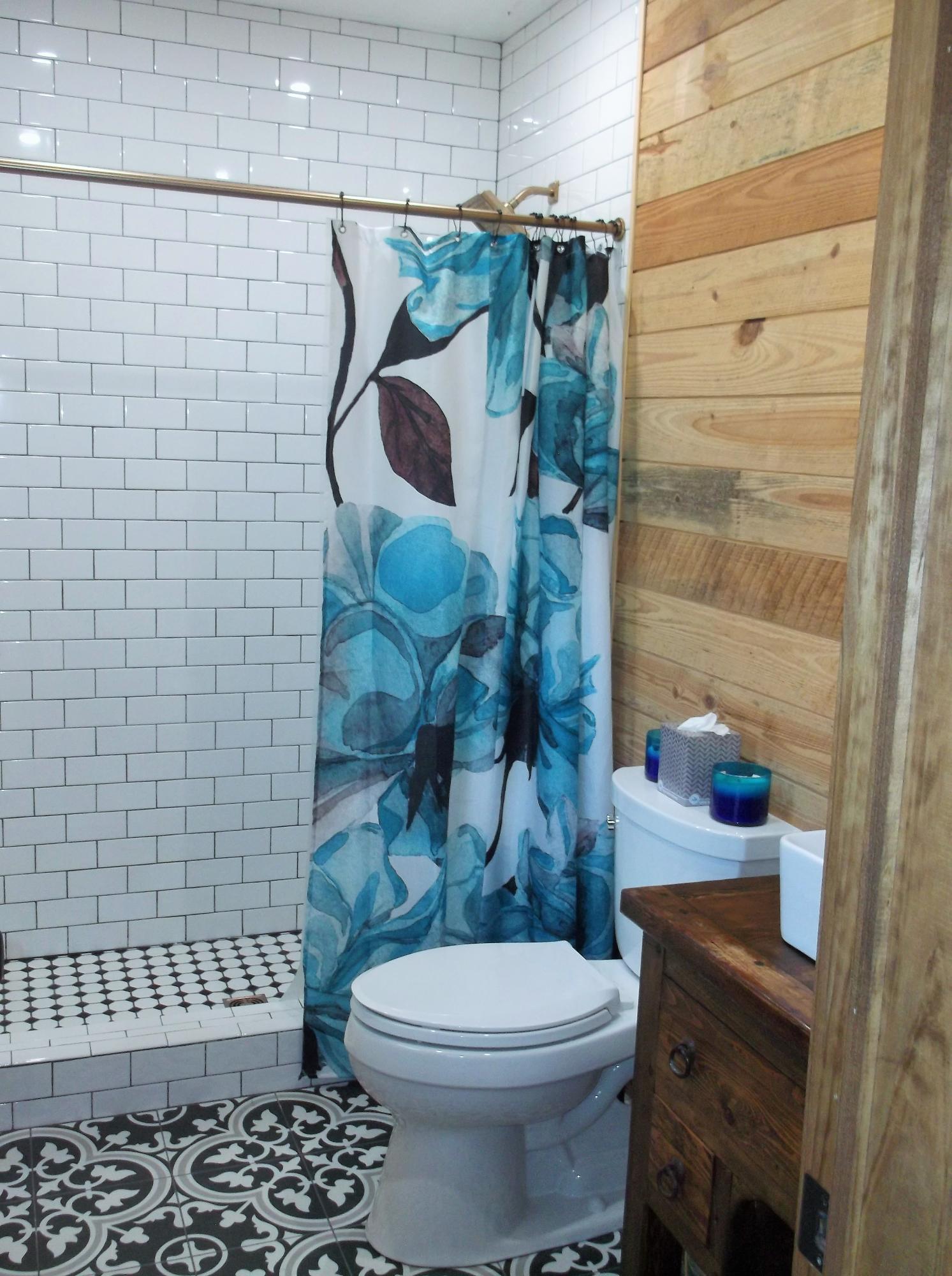 BAYOU POQUITO - Residential