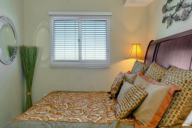 Sterling Breeze - Residential