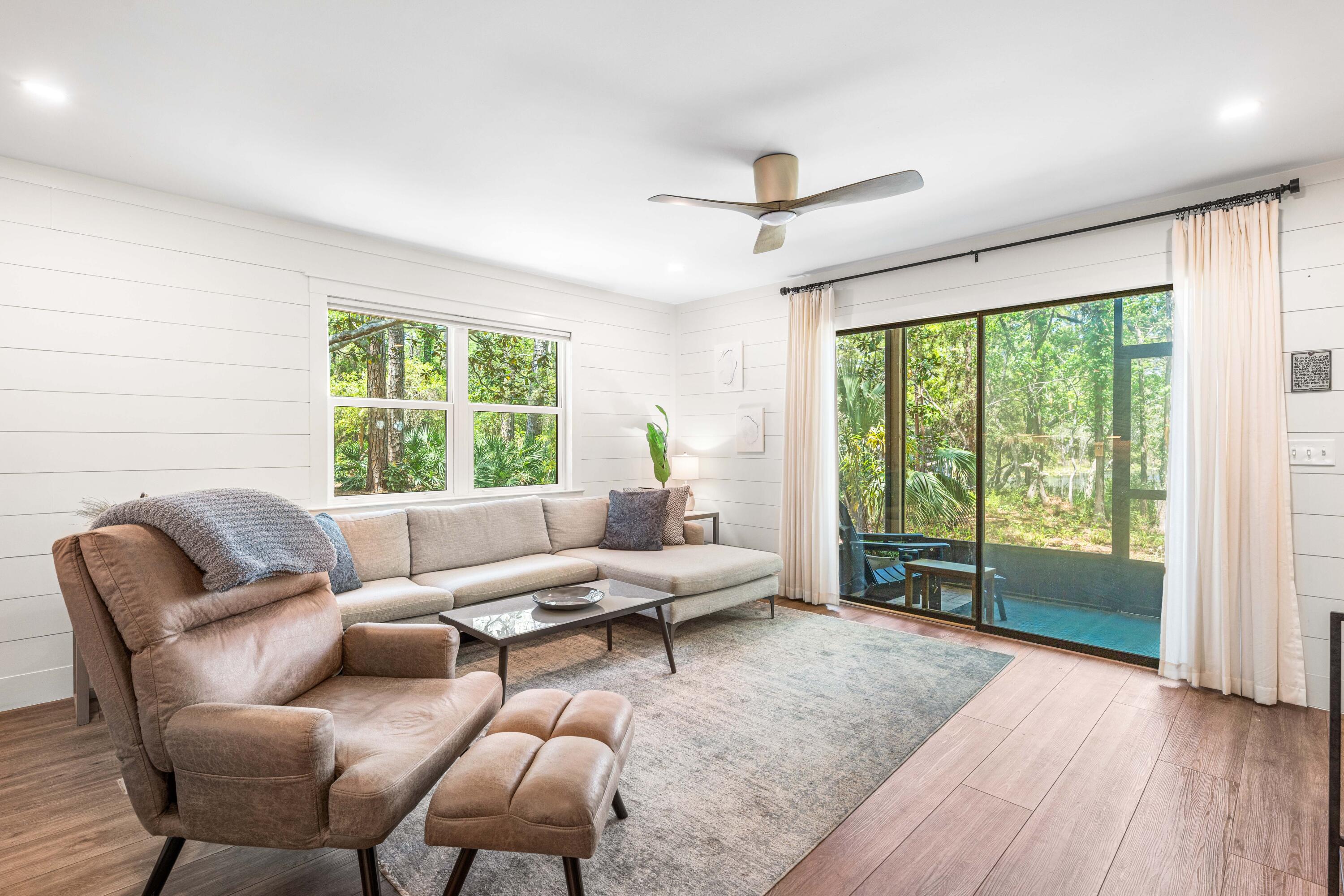 CASSINE GARDENS T/H PH 4 - Residential
