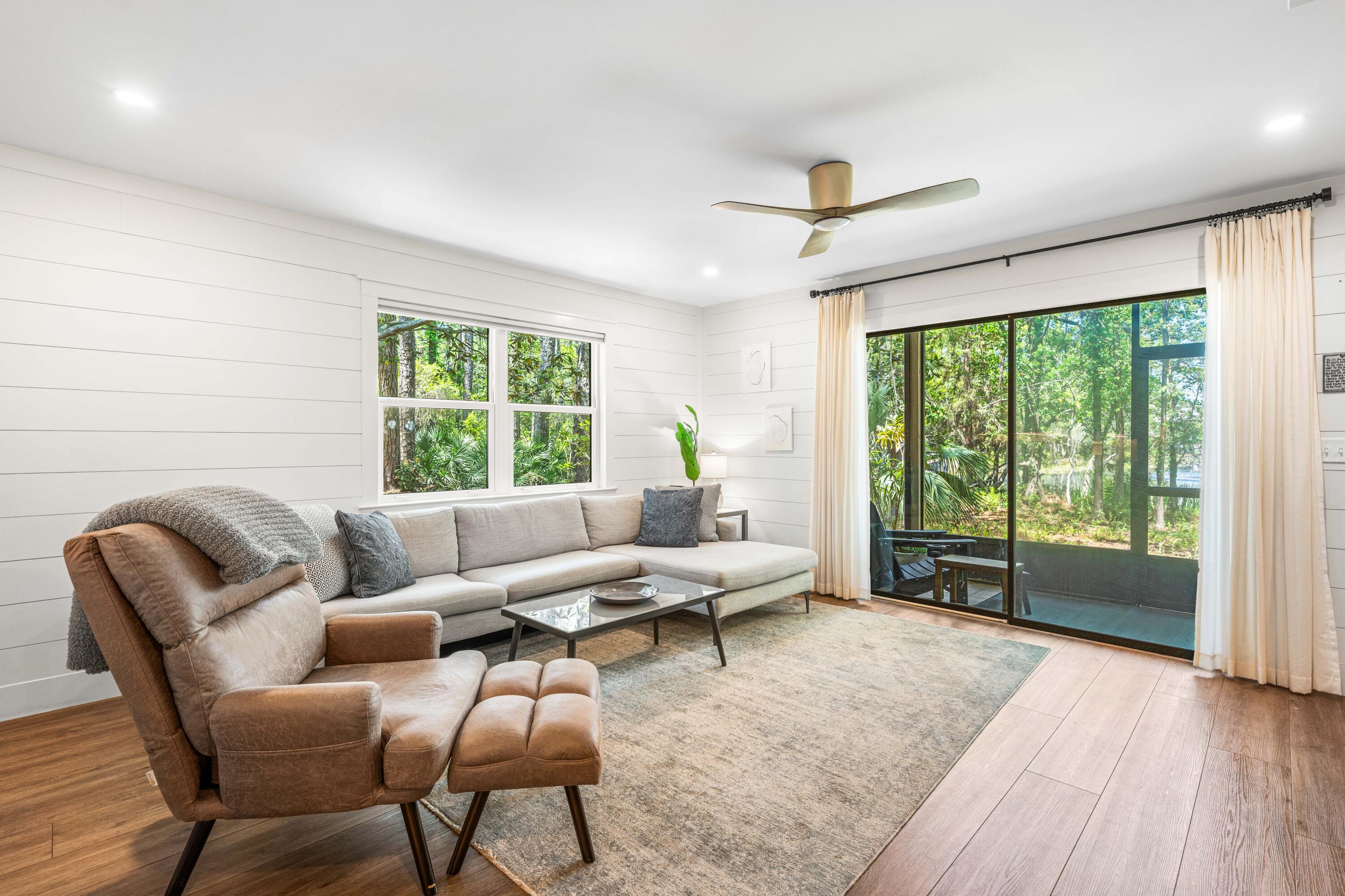 CASSINE GARDENS T/H PH 4 - Residential
