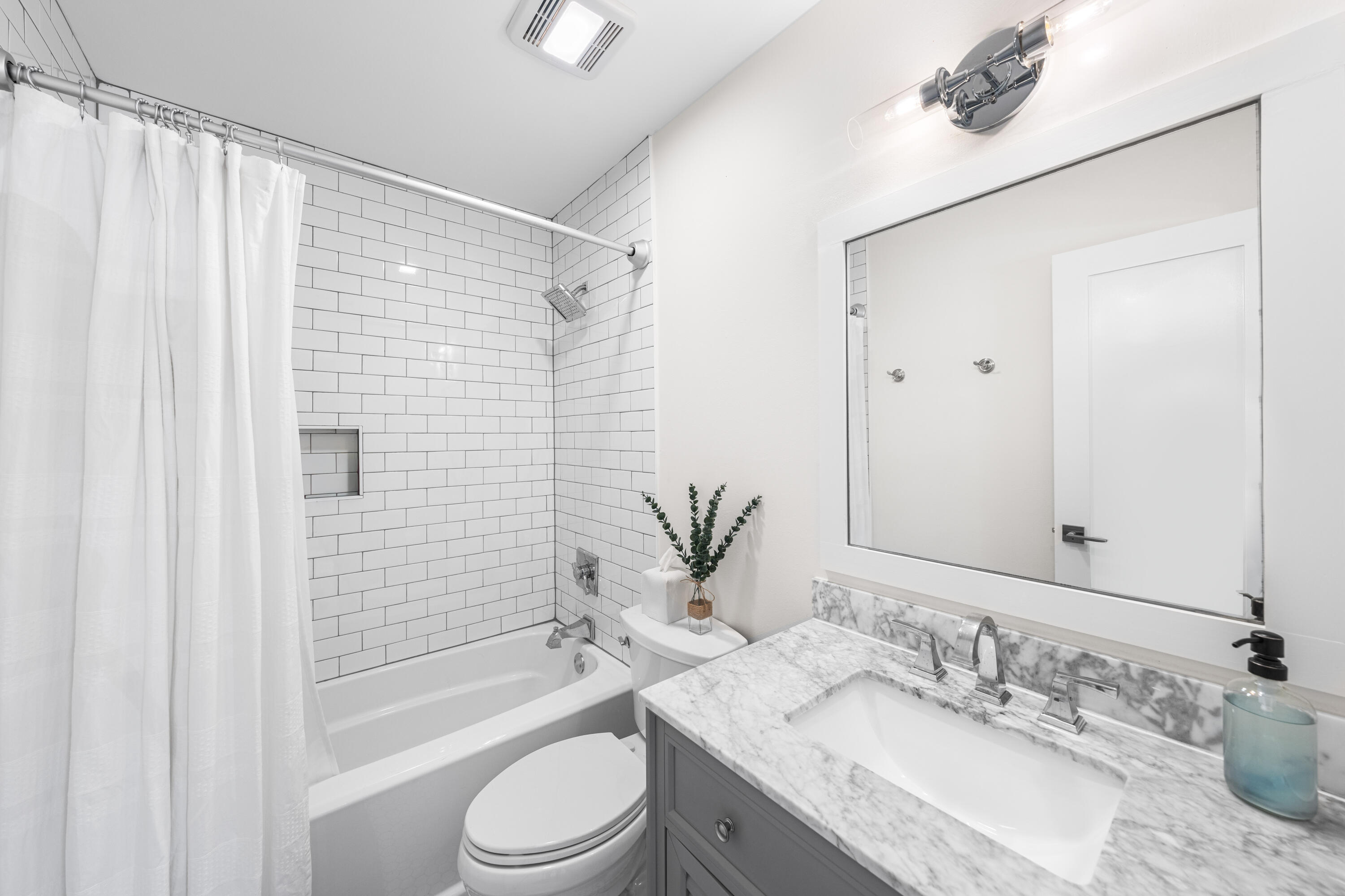 CASSINE GARDENS T/H PH 4 - Residential