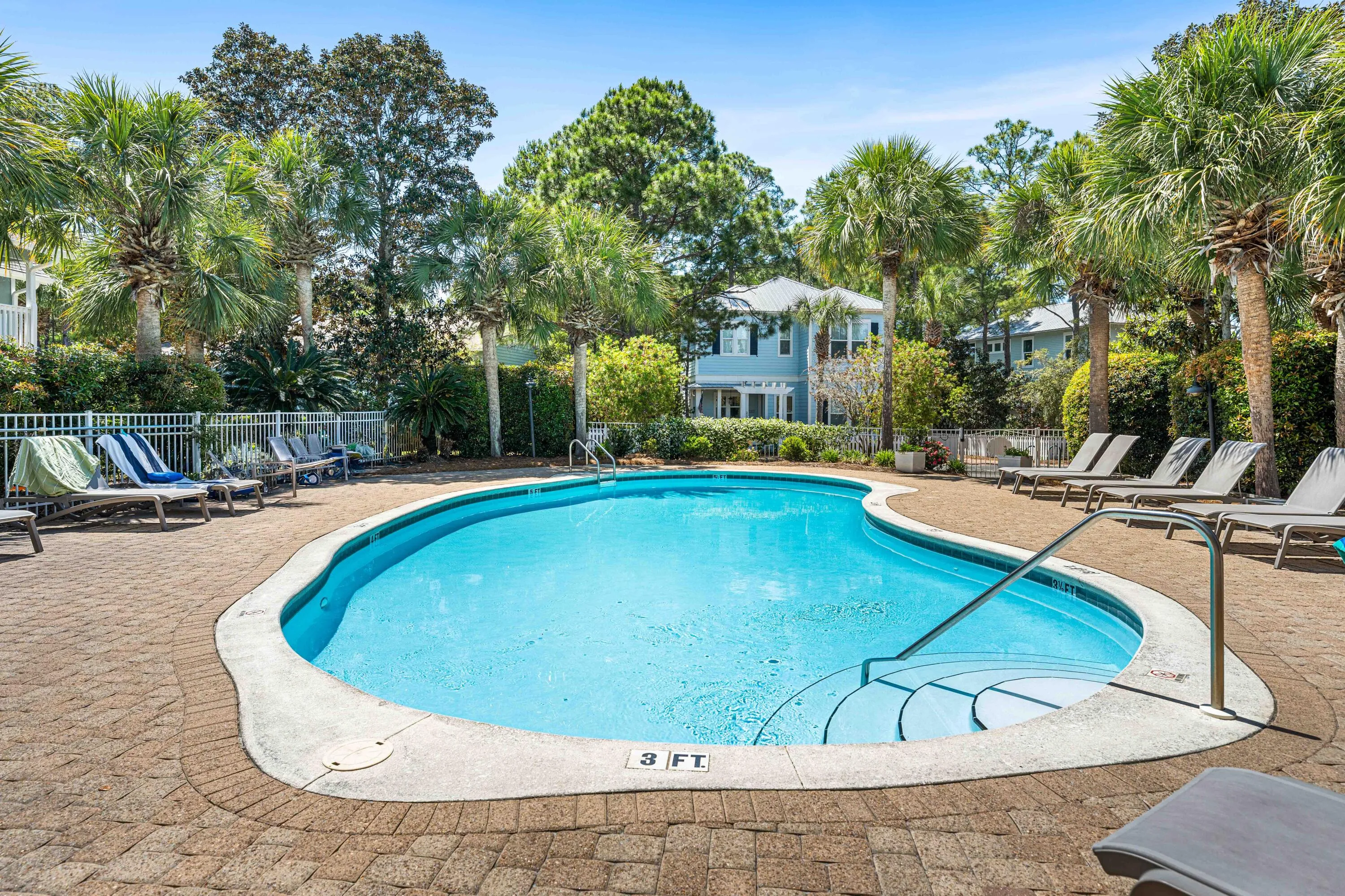 Santa Rosa Beach, Florida 32459, United States, 2 Bedrooms Bedrooms, ,3 BathroomsBathrooms,Residential,Pending,116369