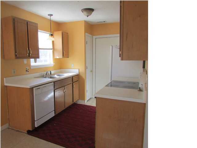 BEACONS BEND SOUTH - Residential