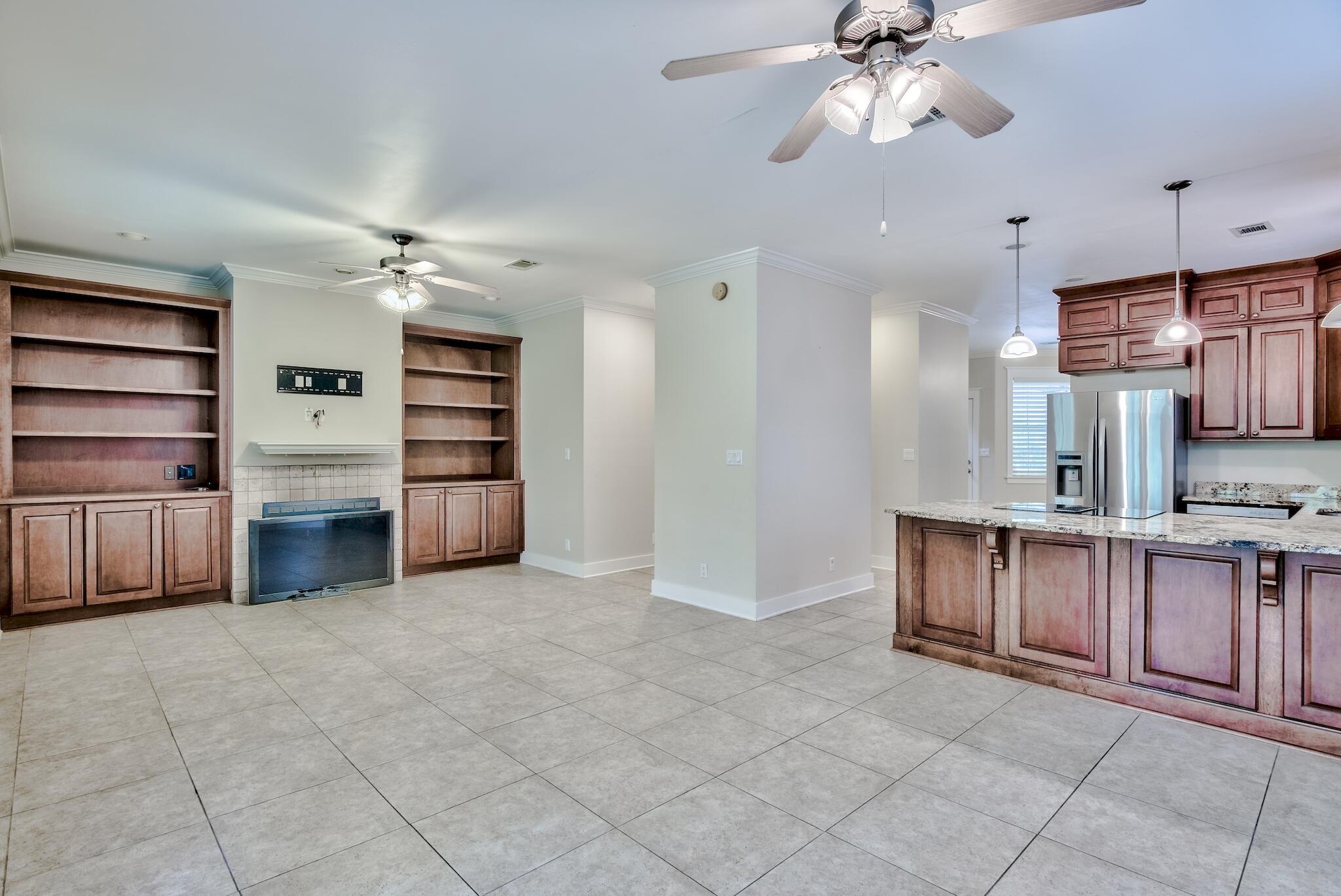 SHALLOWS S/D THE - Residential