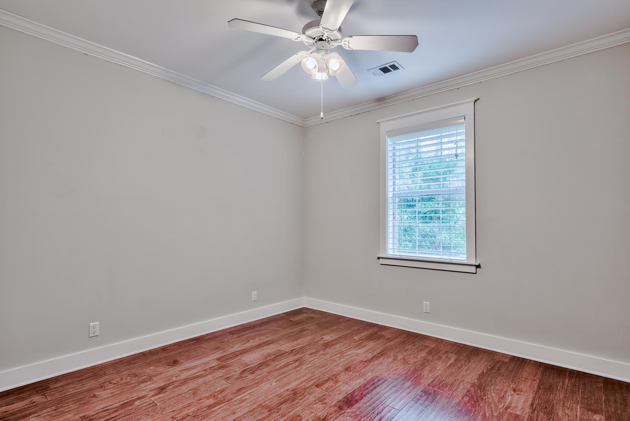 SHALLOWS S/D THE - Residential