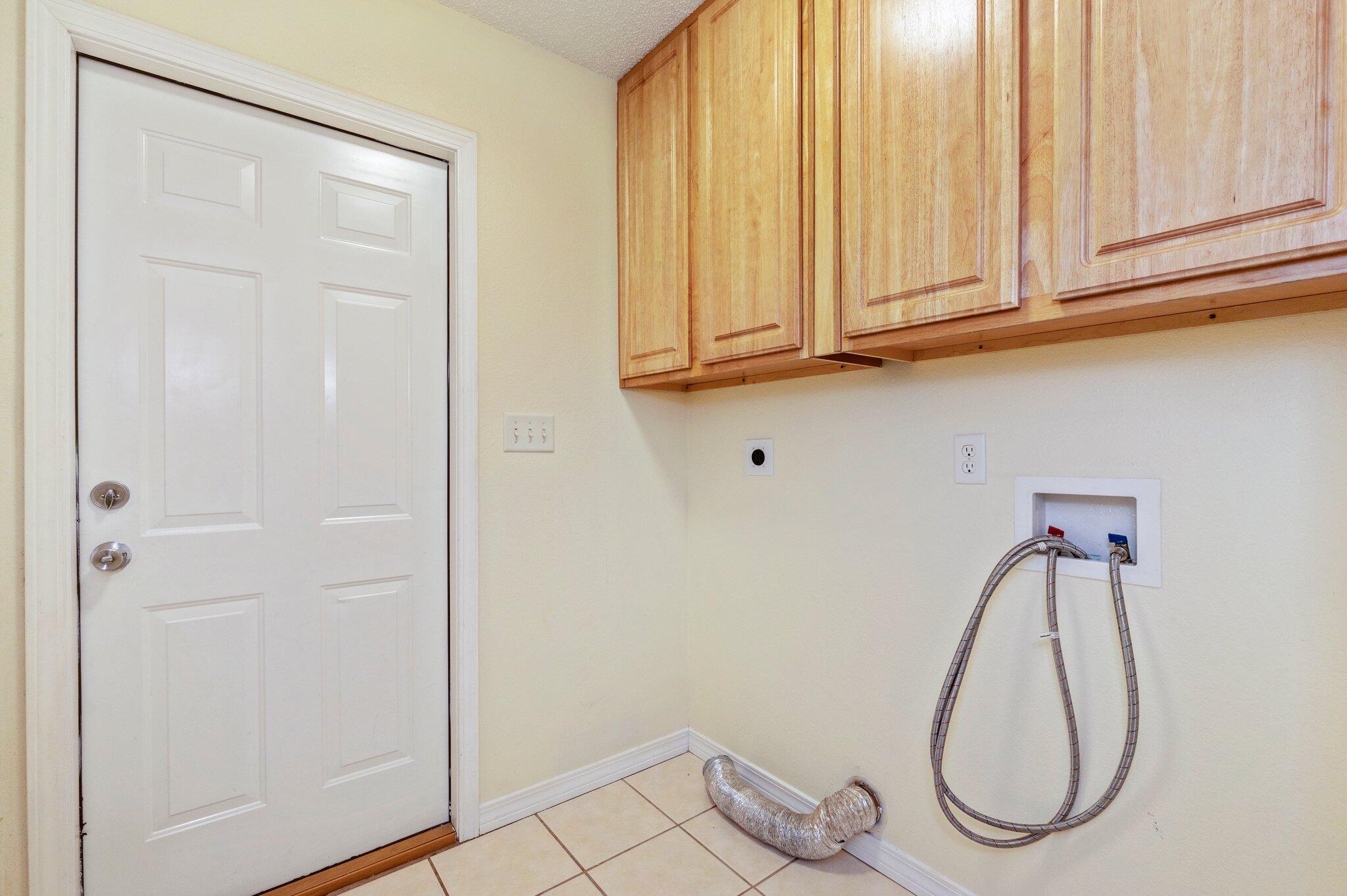 THE PINES - Residential