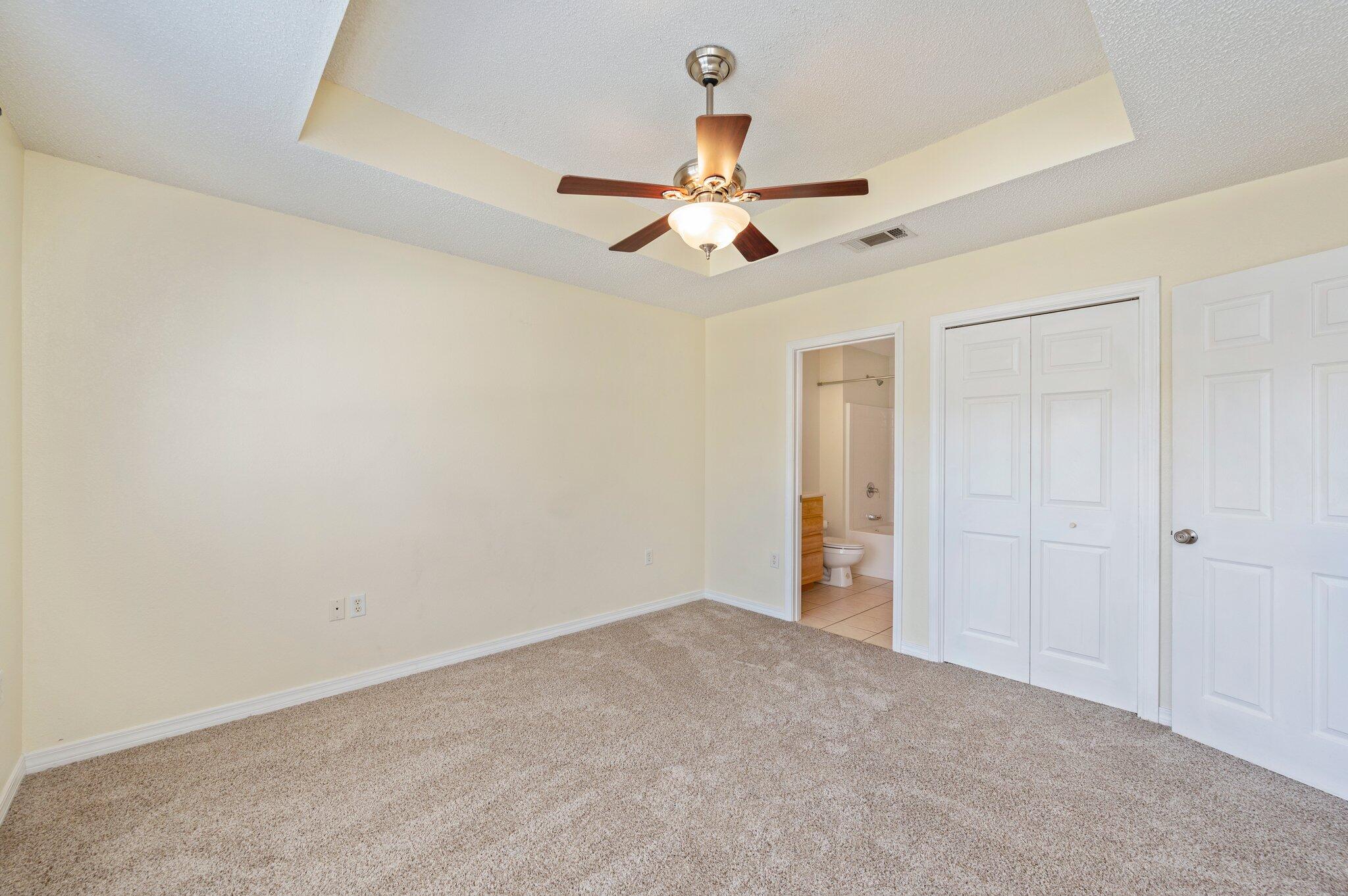 THE PINES - Residential