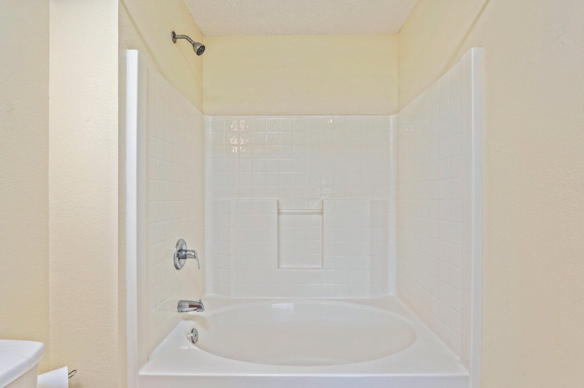 THE PINES - Residential