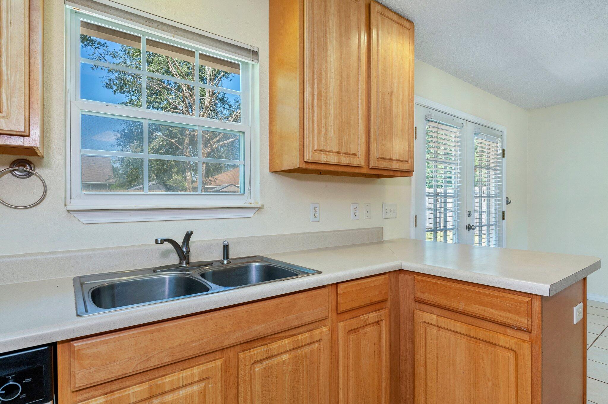 THE PINES - Residential