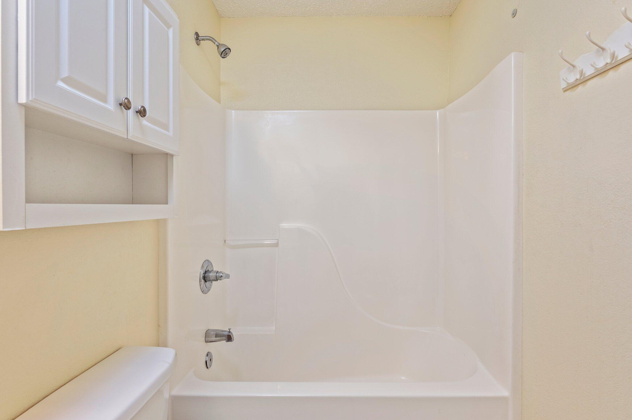 THE PINES - Residential