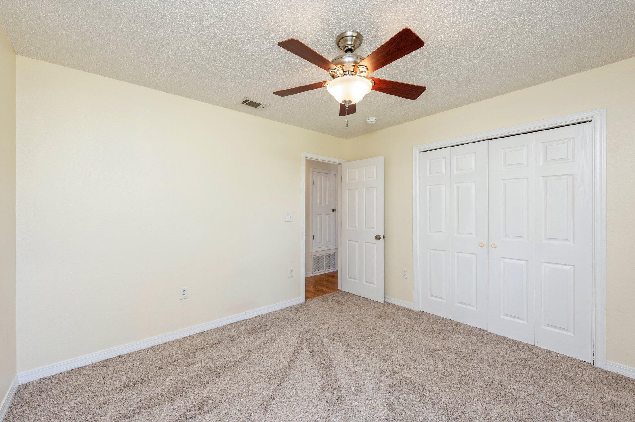 THE PINES - Residential