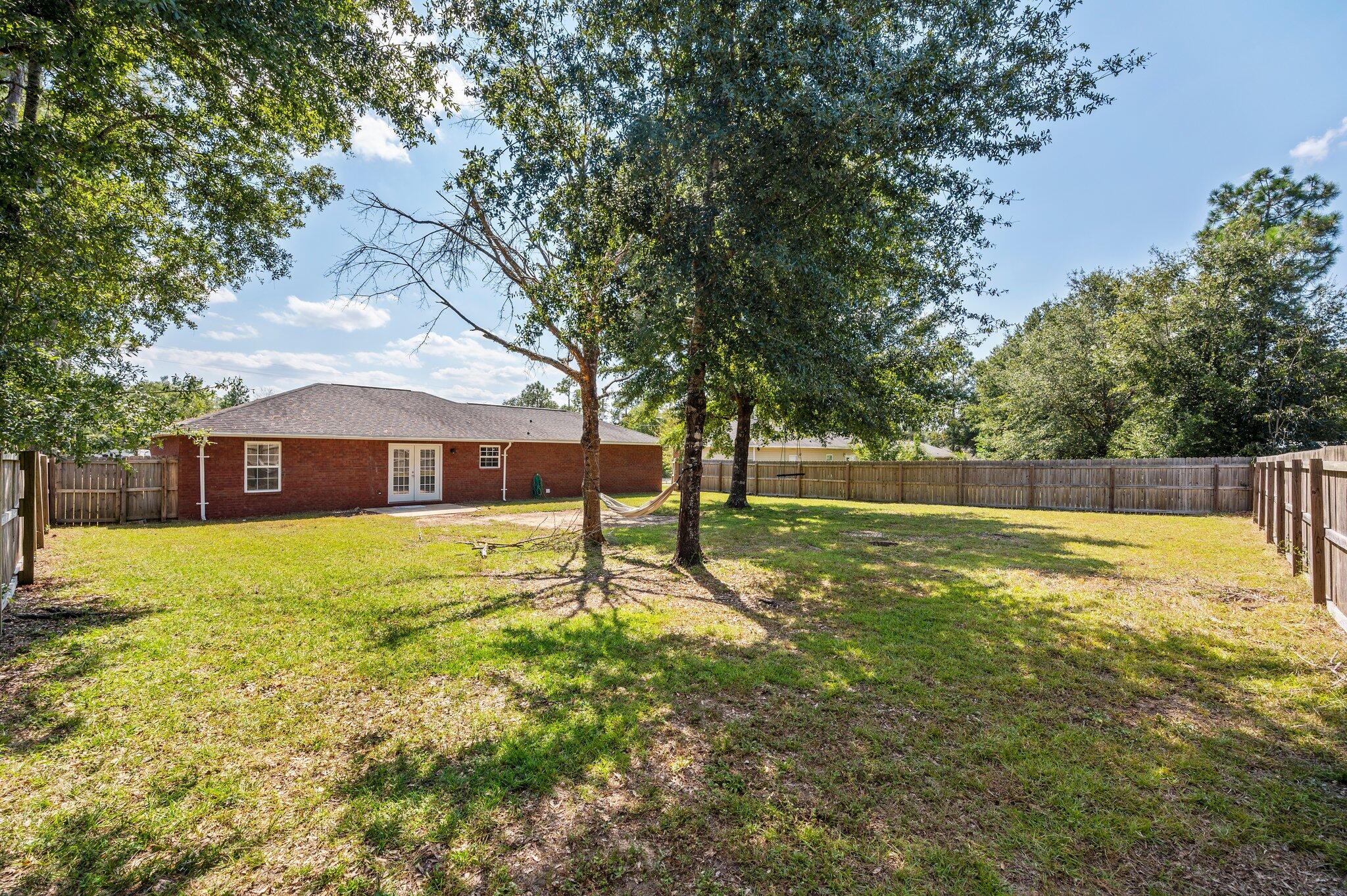 THE PINES - Residential