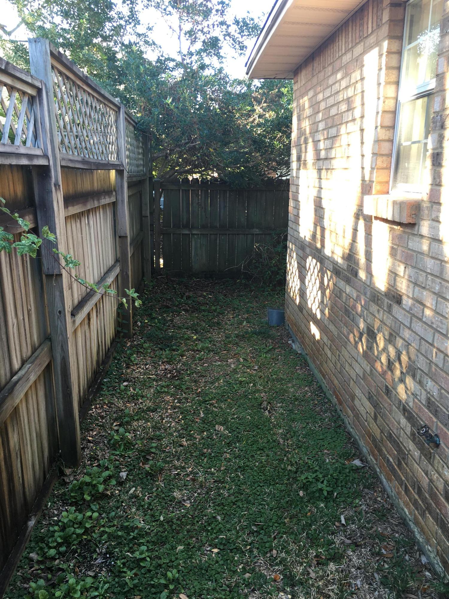 IVALEA GARDENS - Residential