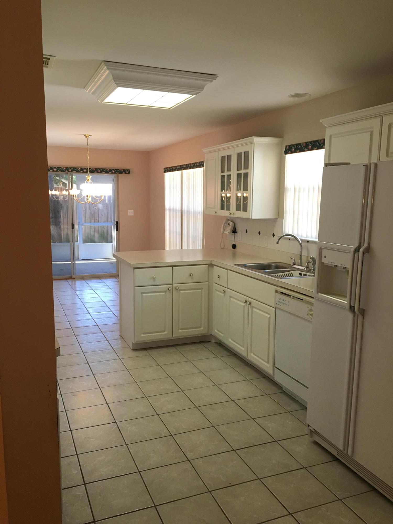 IVALEA GARDENS - Residential