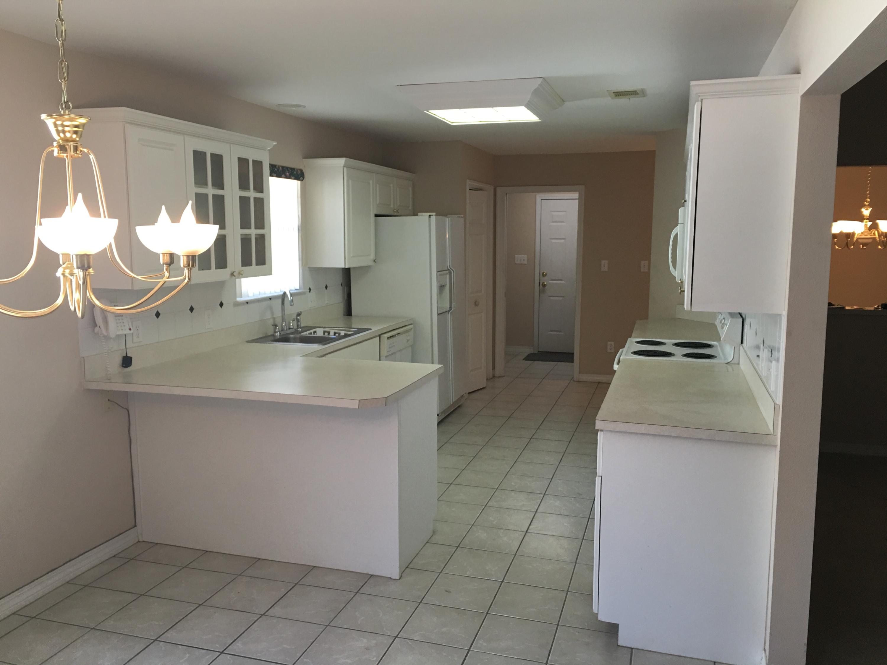 IVALEA GARDENS - Residential