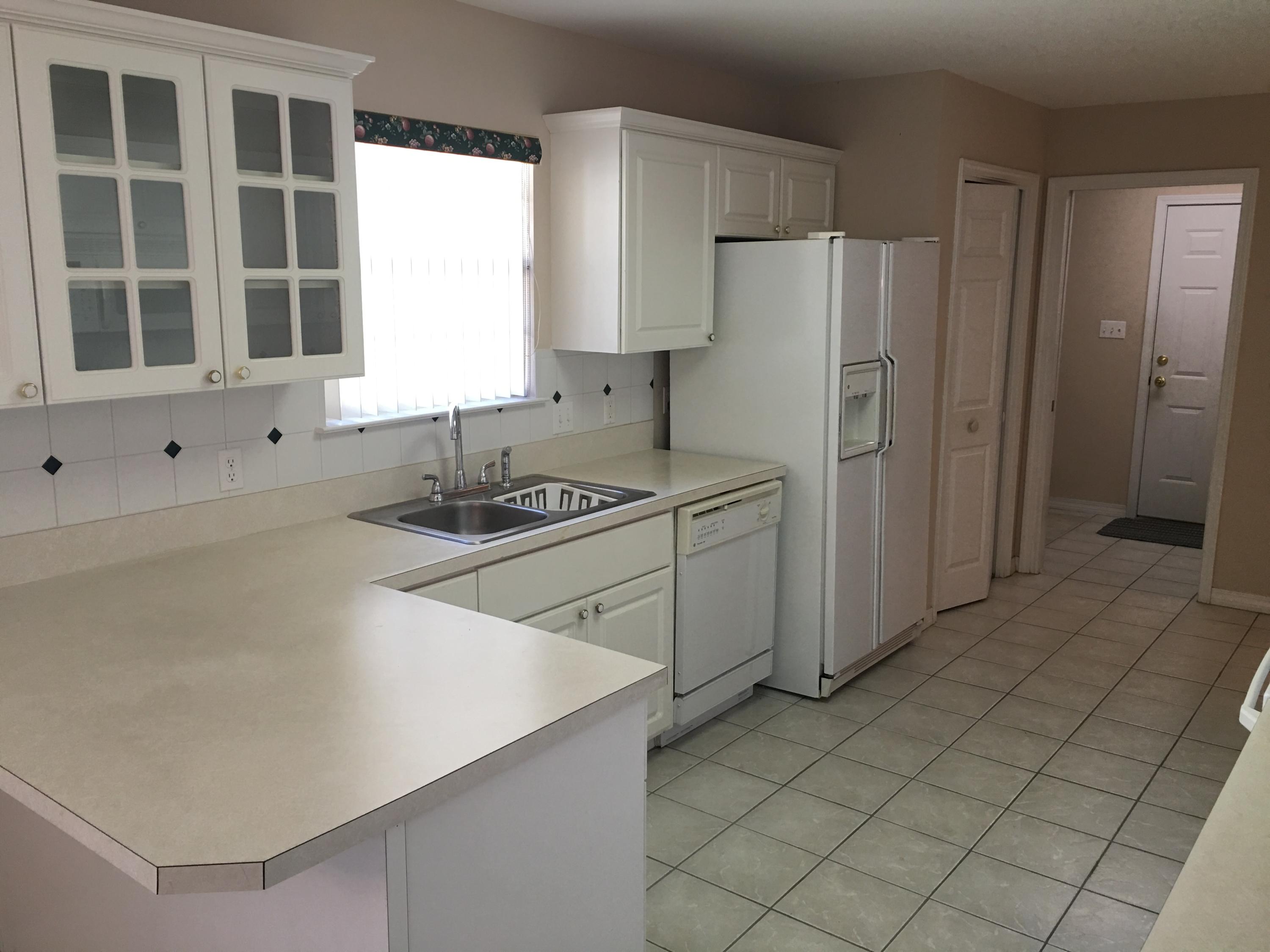 IVALEA GARDENS - Residential