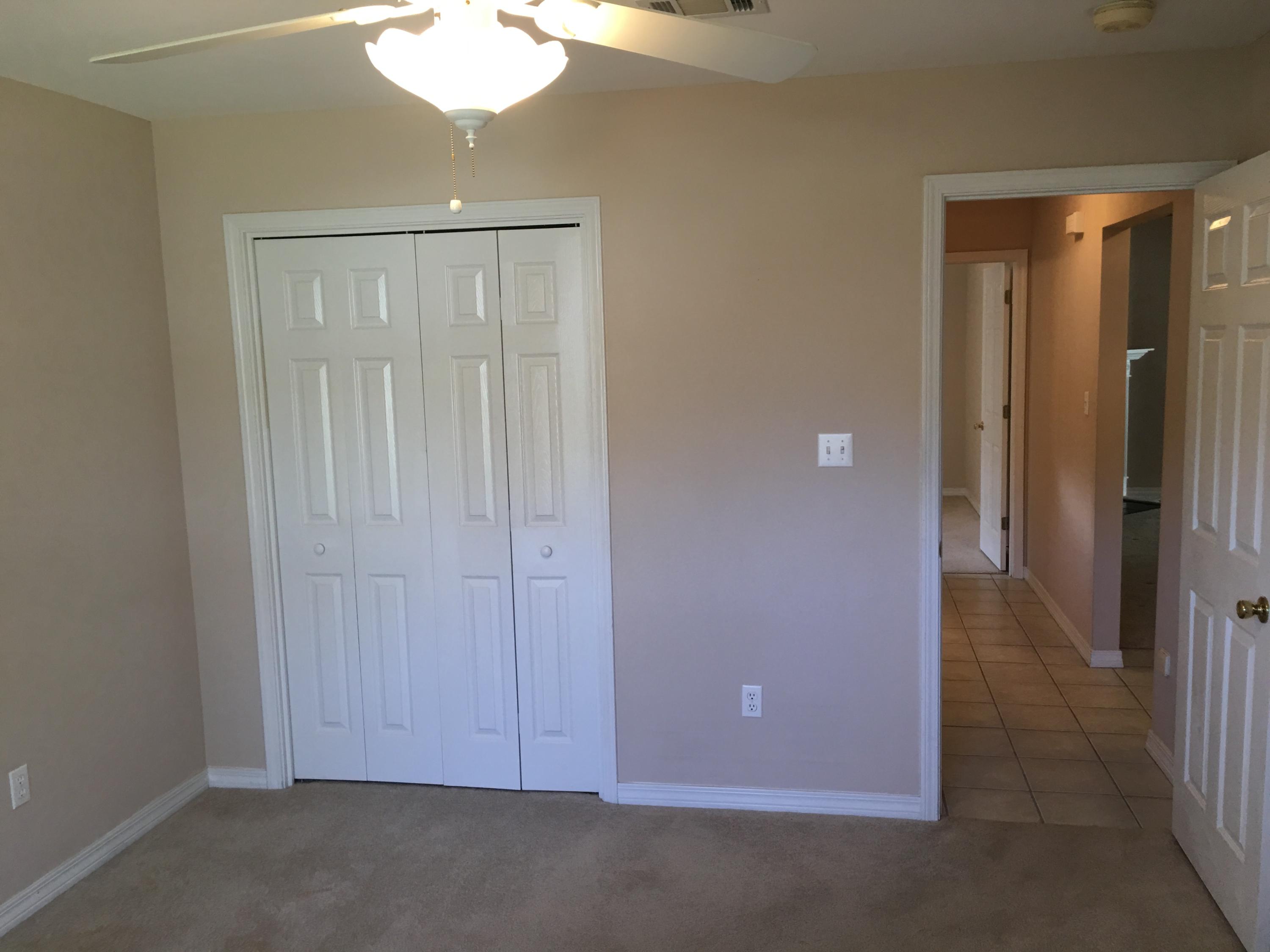 IVALEA GARDENS - Residential