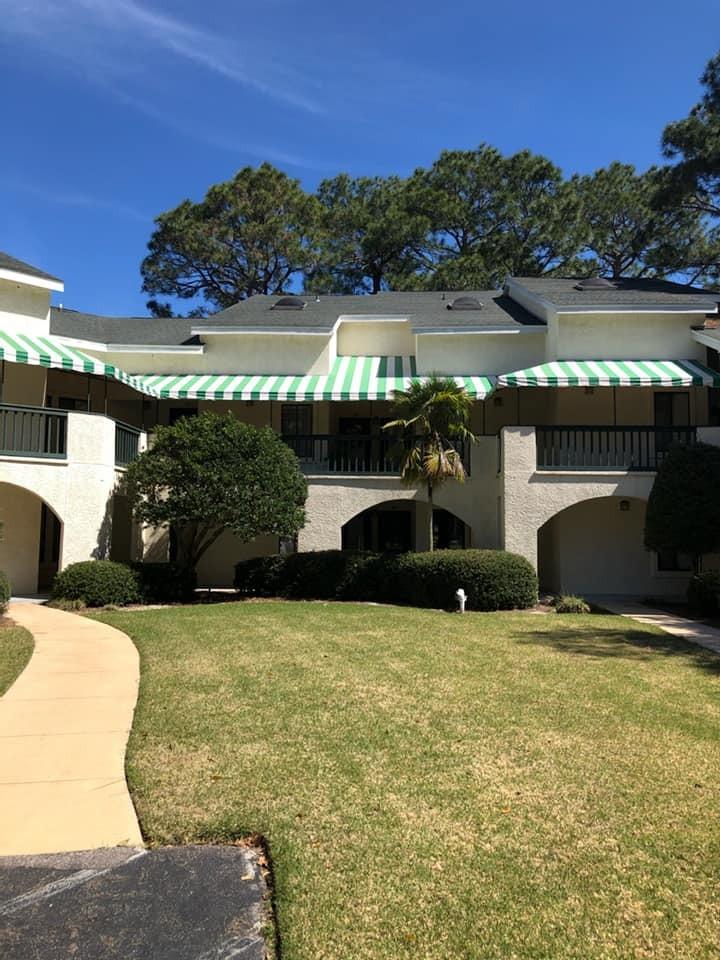 LAKESIDE CONDO AT BLUEWATER BAY - Residential